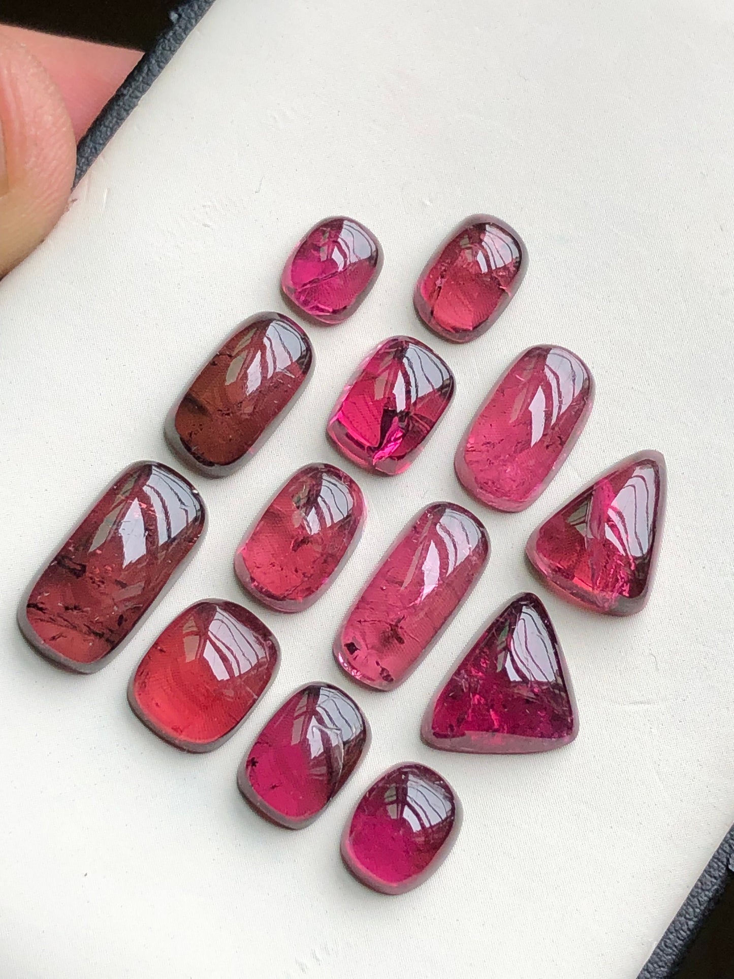 Pink tourmaline cabochons lot 31 carats