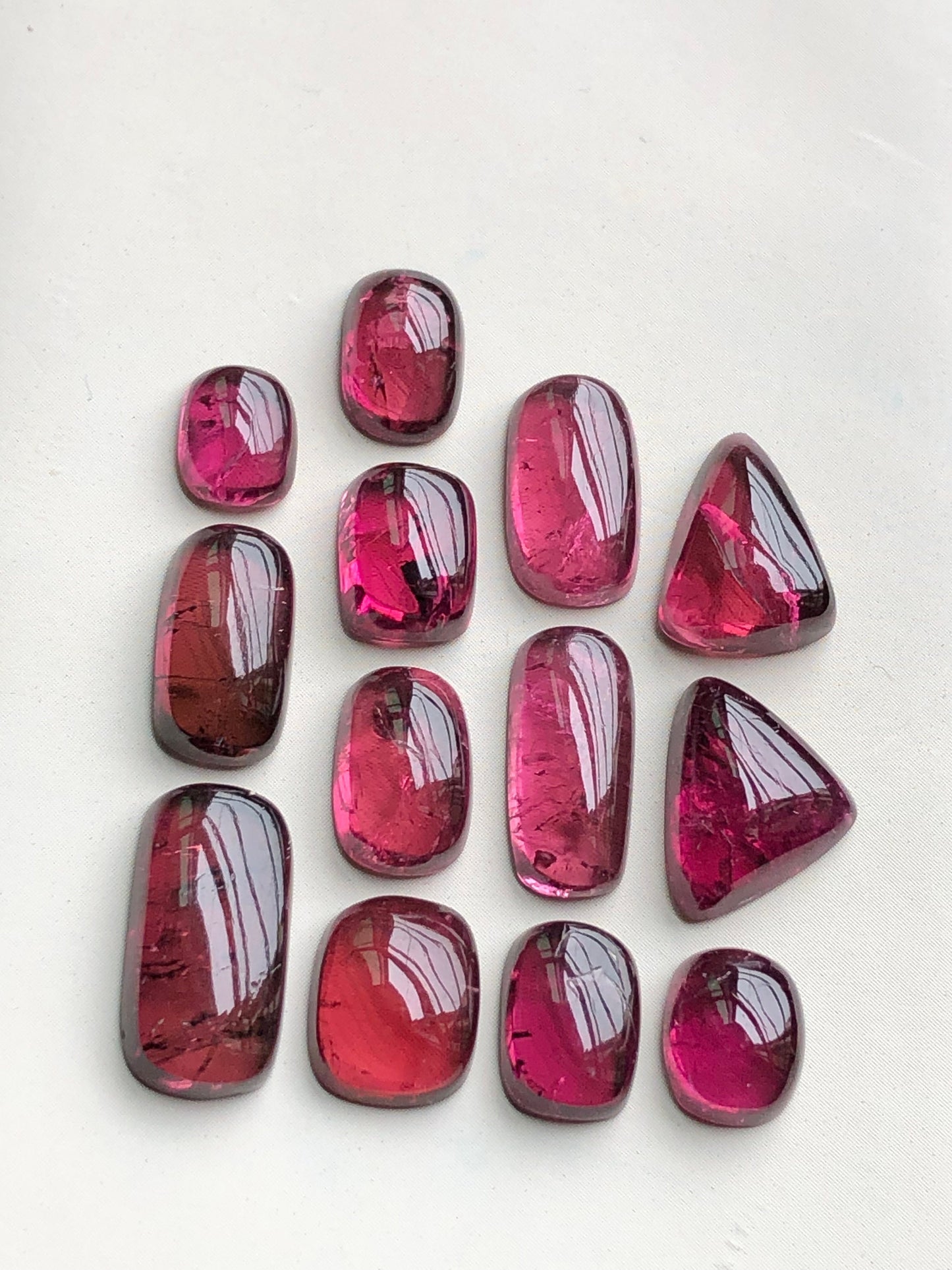 Pink tourmaline cabochons lot 31 carats