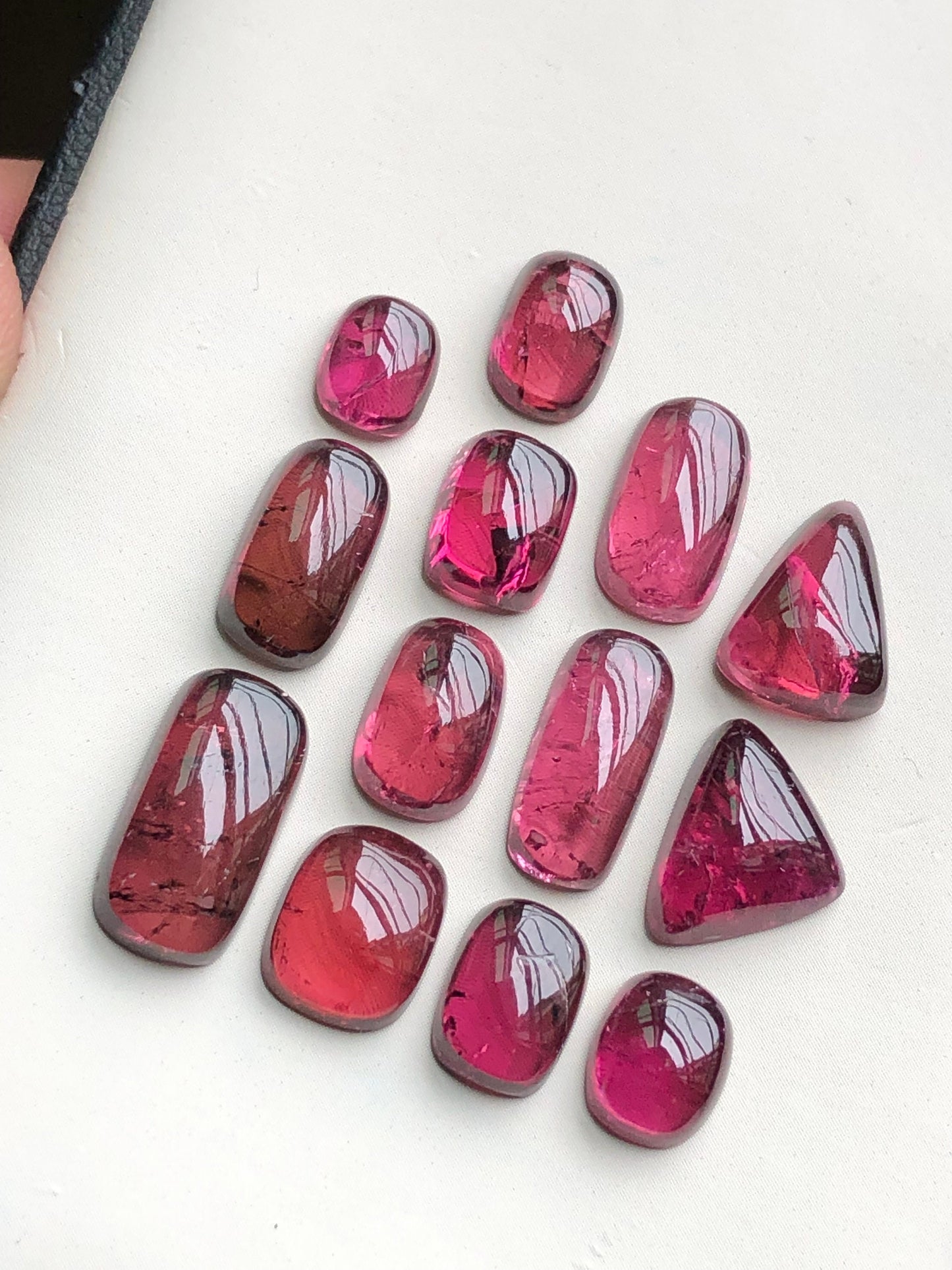 Pink tourmaline cabochons lot 31 carats