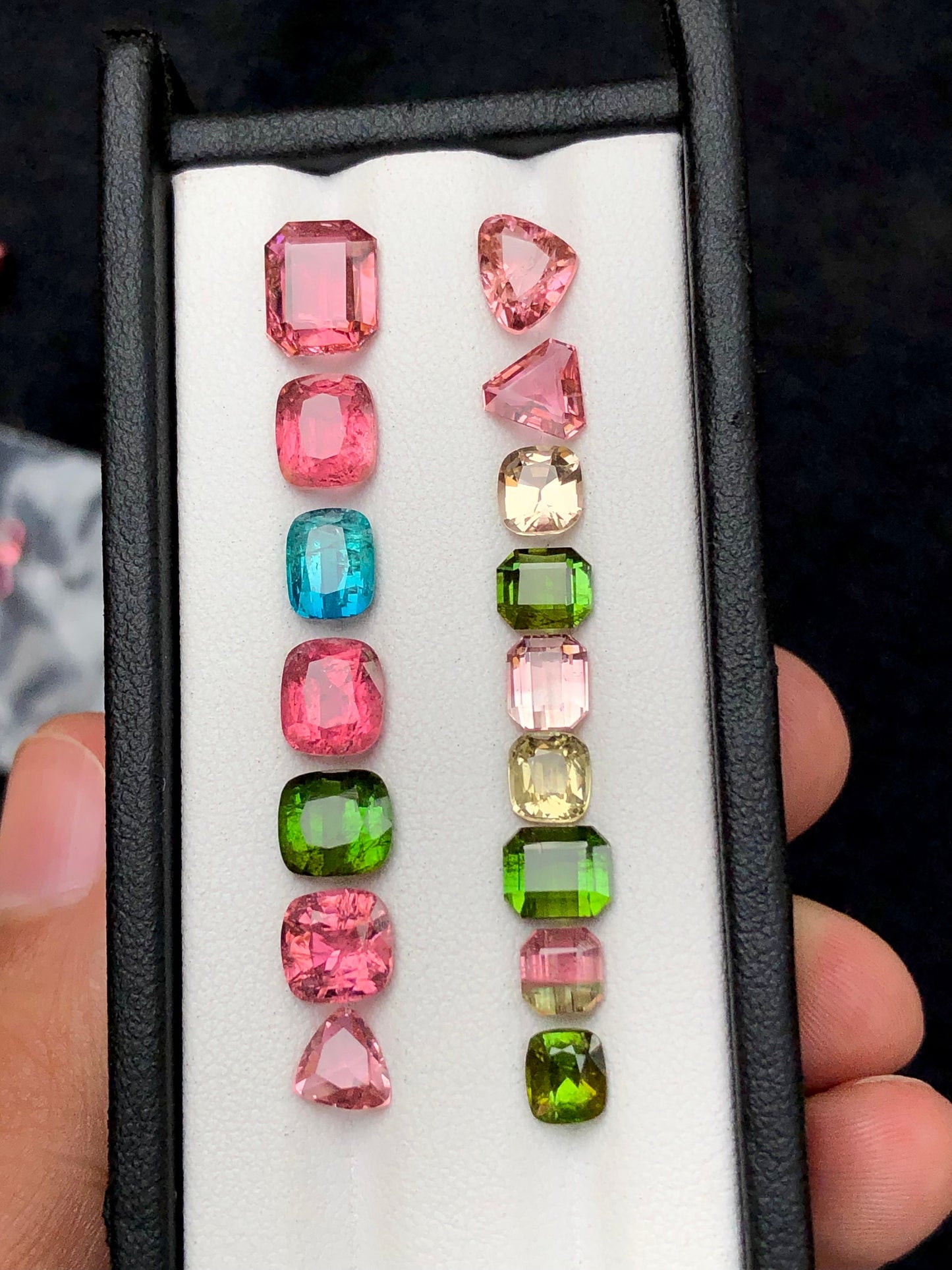 Multi colours tourmaline lot 19 carats