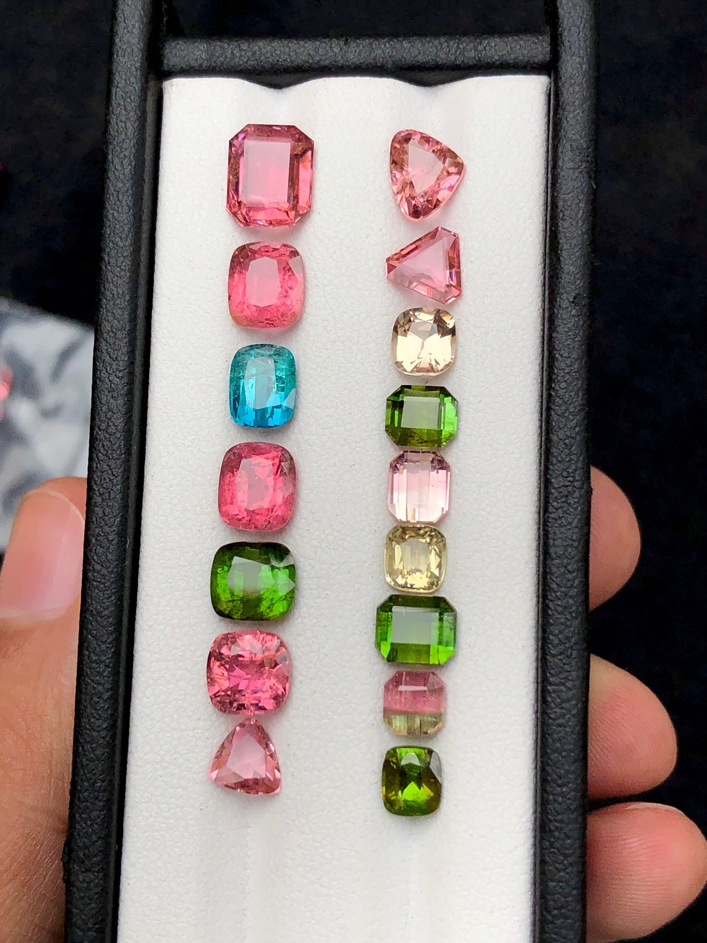 Multi colours tourmaline lot 19 carats