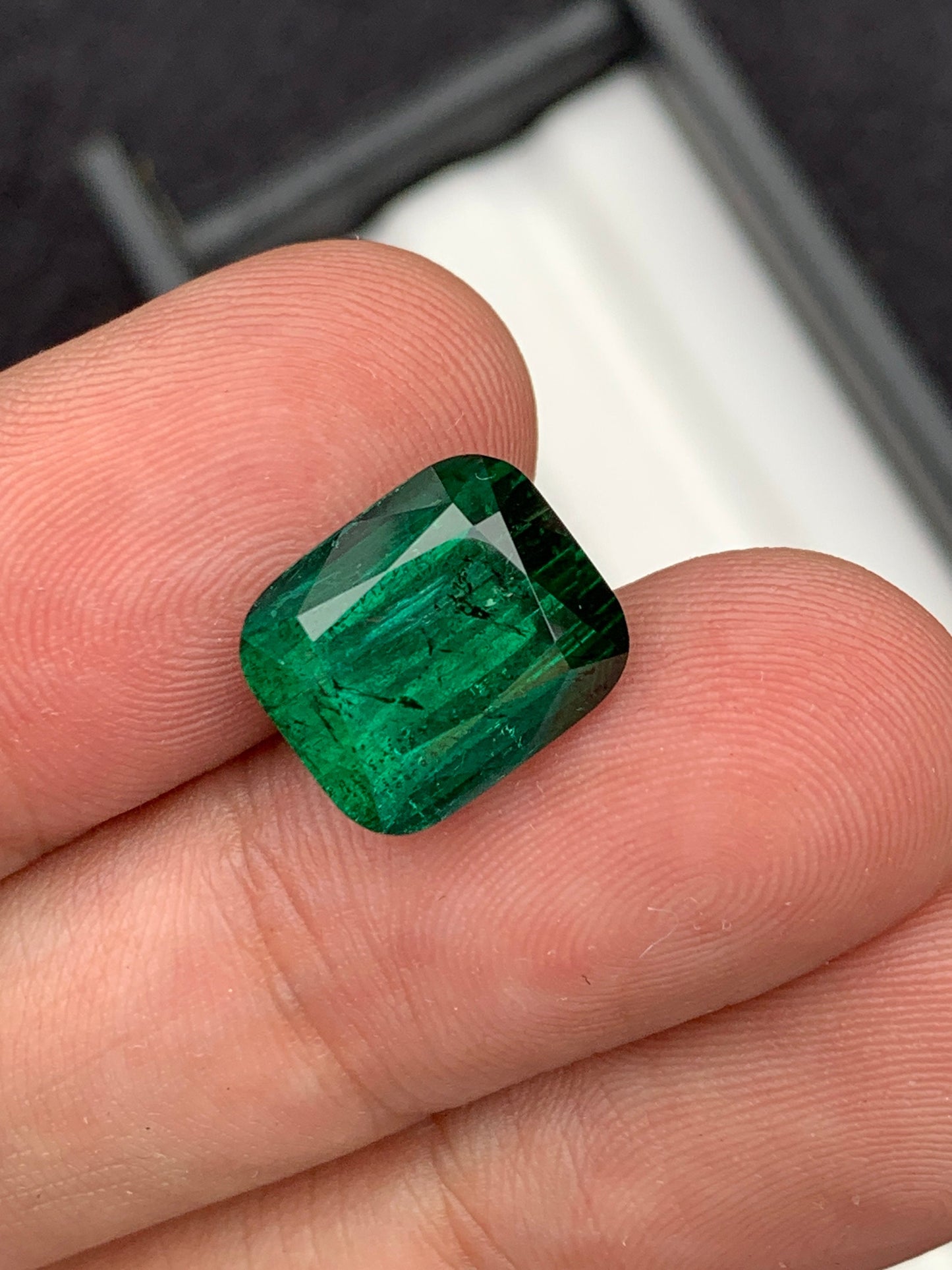 Green tourmaline 9 carat