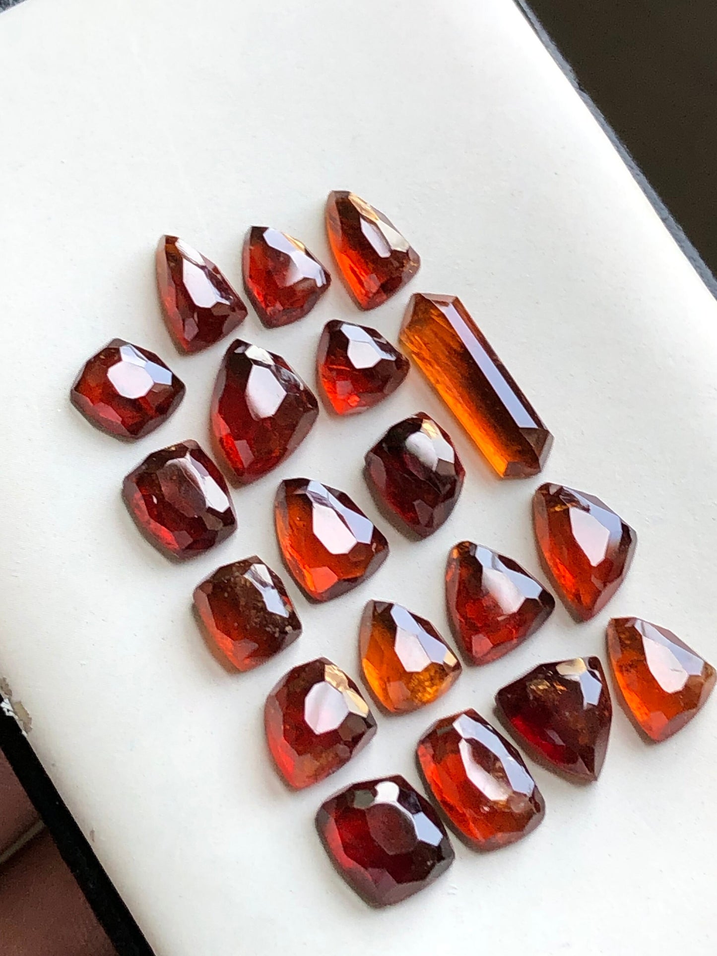 Spesertine garnet rose cuts 45.70 carats