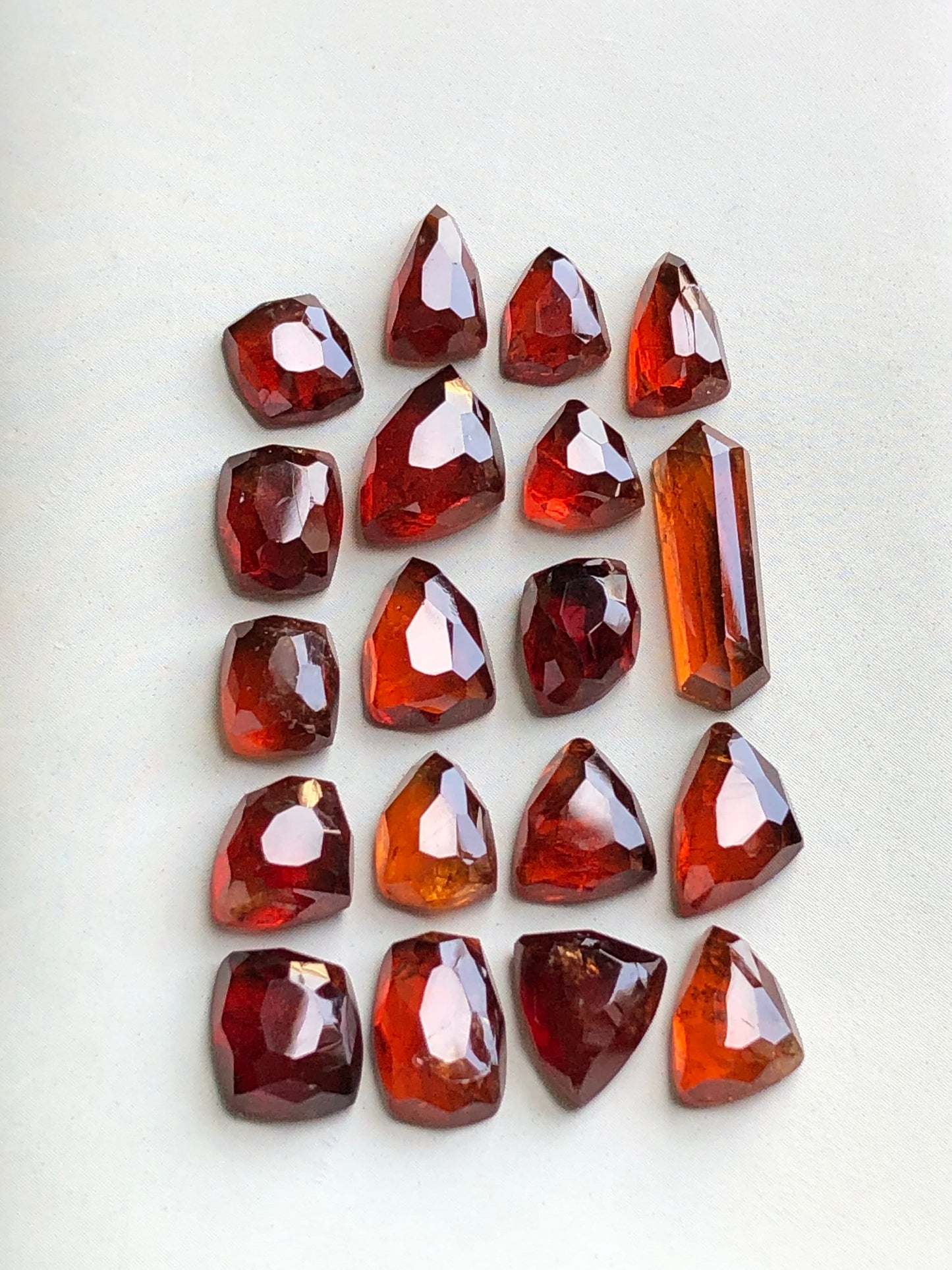 Spesertine garnet rose cuts 45.70 carats