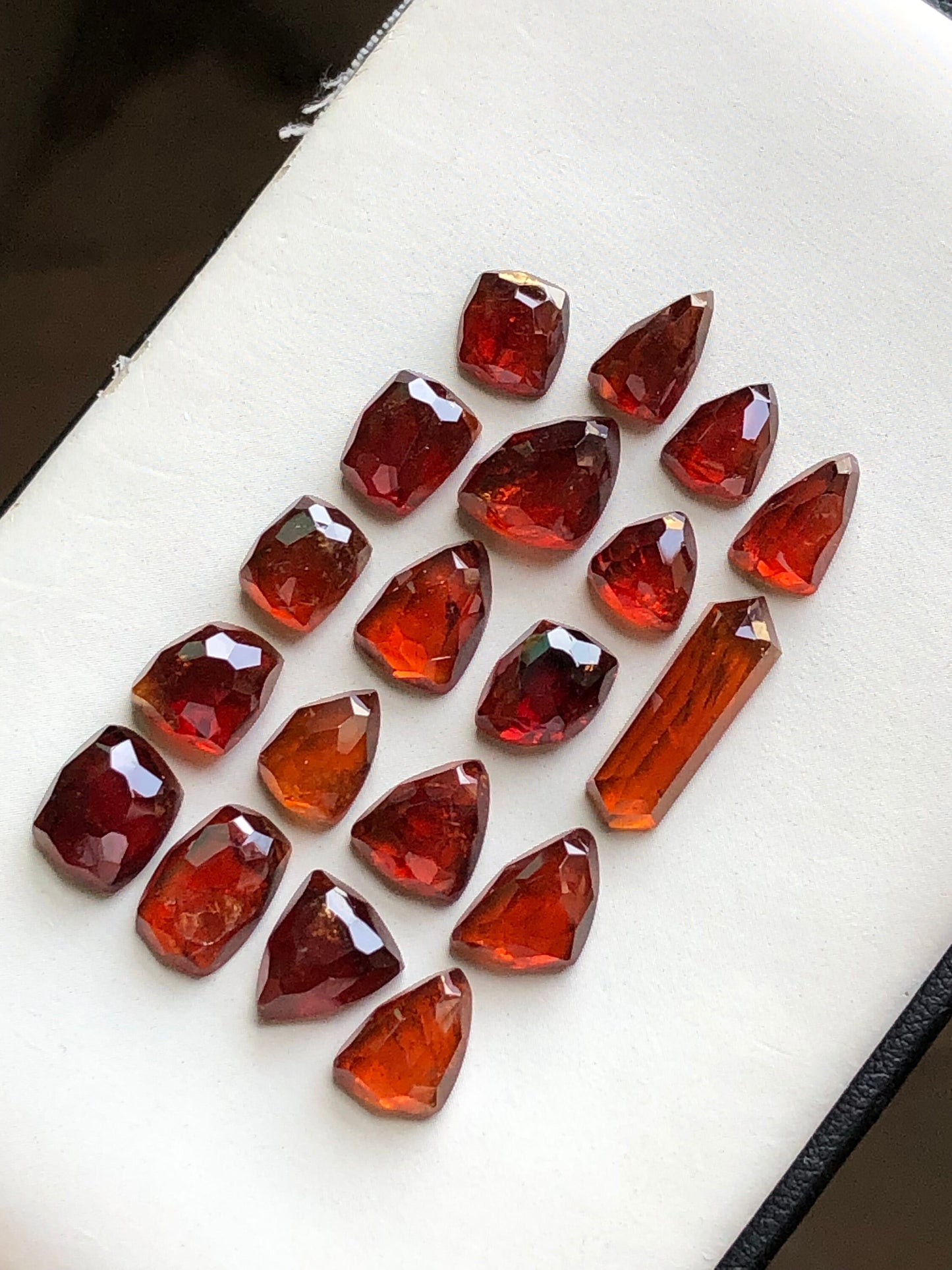 Spesertine garnet rose cuts 45.70 carats