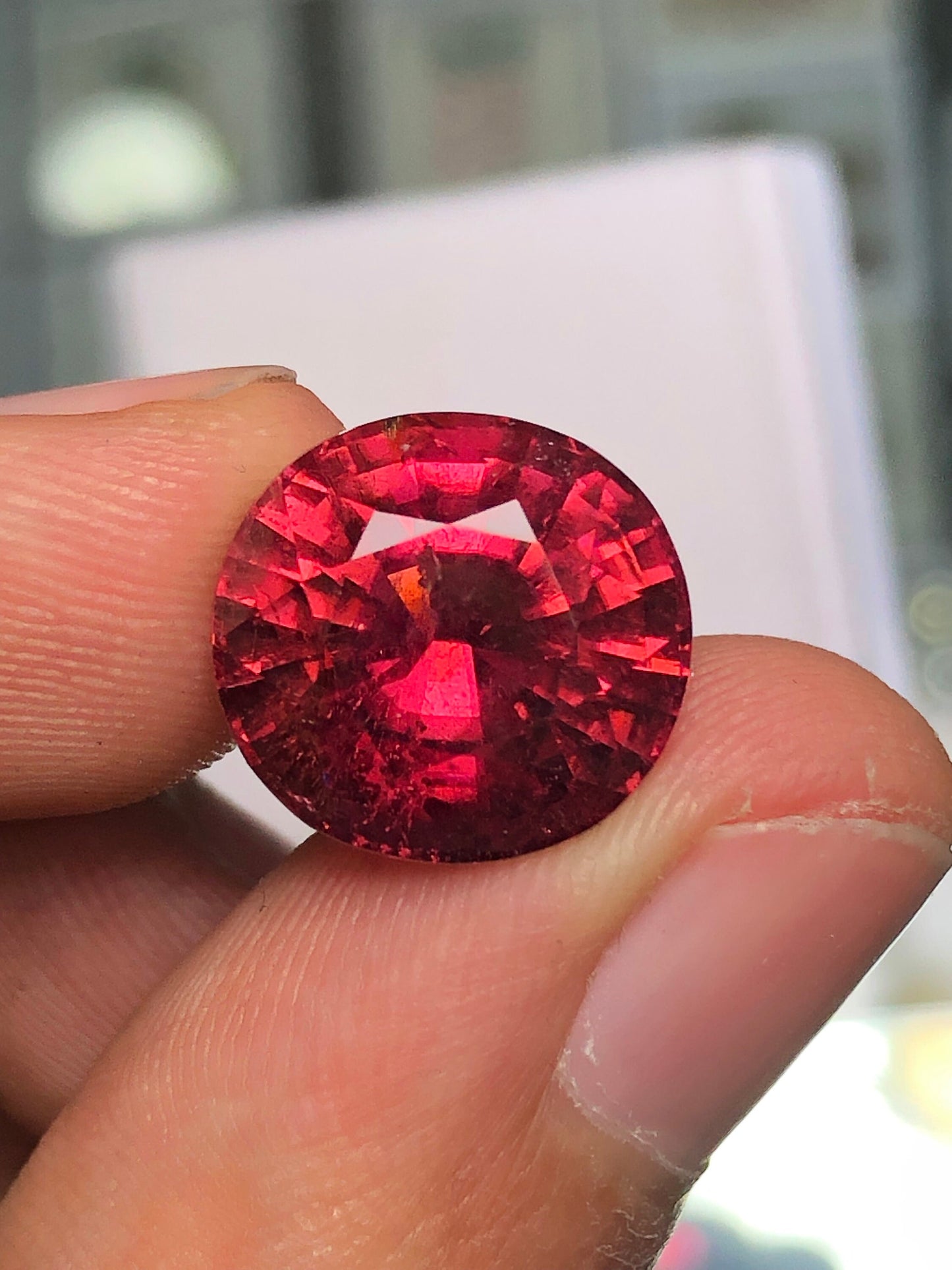 Hot pink tourmaline 9.80 carat