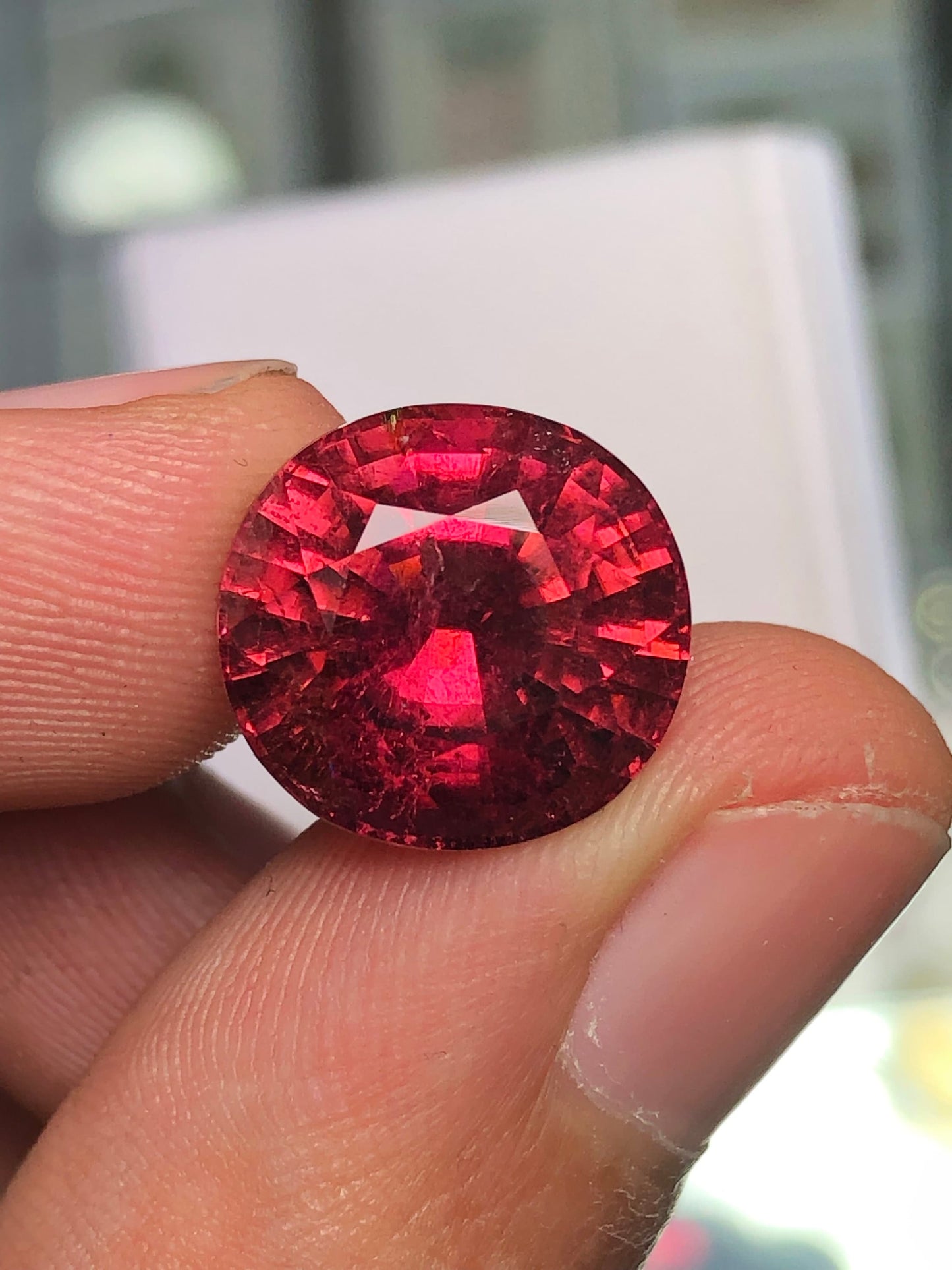 Hot pink tourmaline 9.80 carat