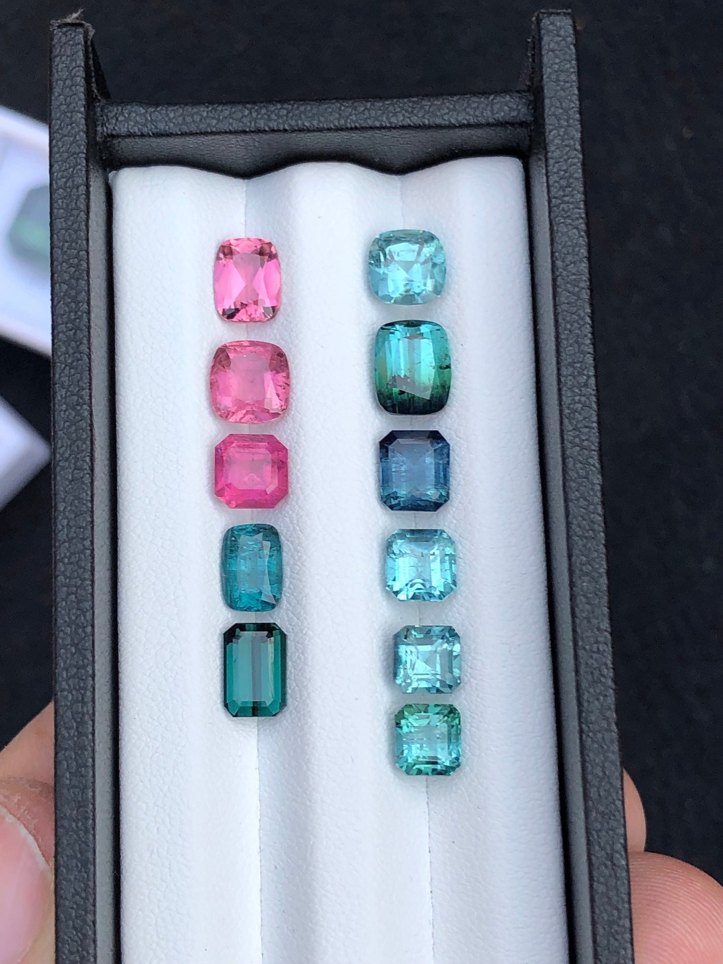 Pink and blue tourmaline lot 13 carats