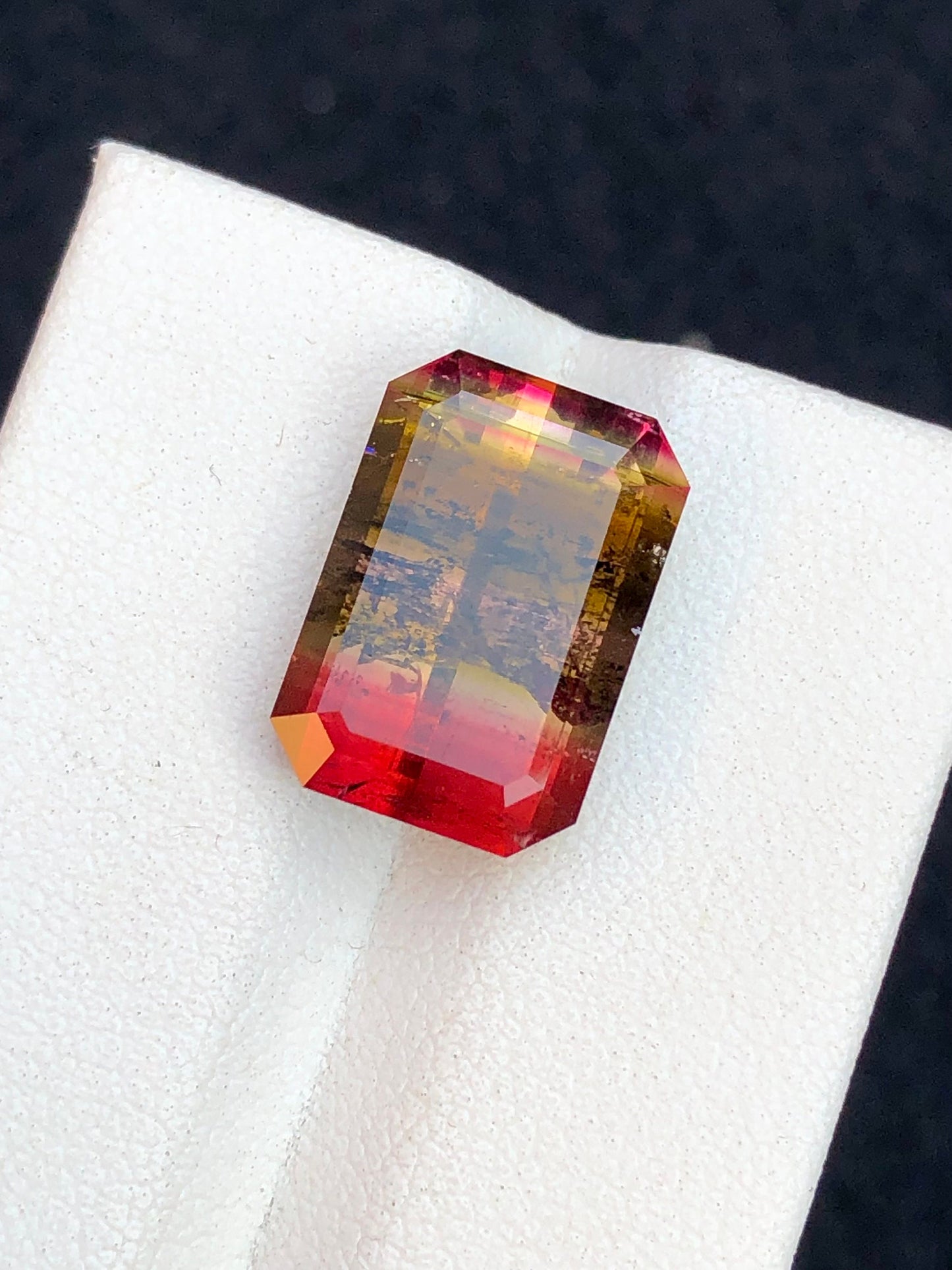 Unique colour tourmaline 8.80 carat