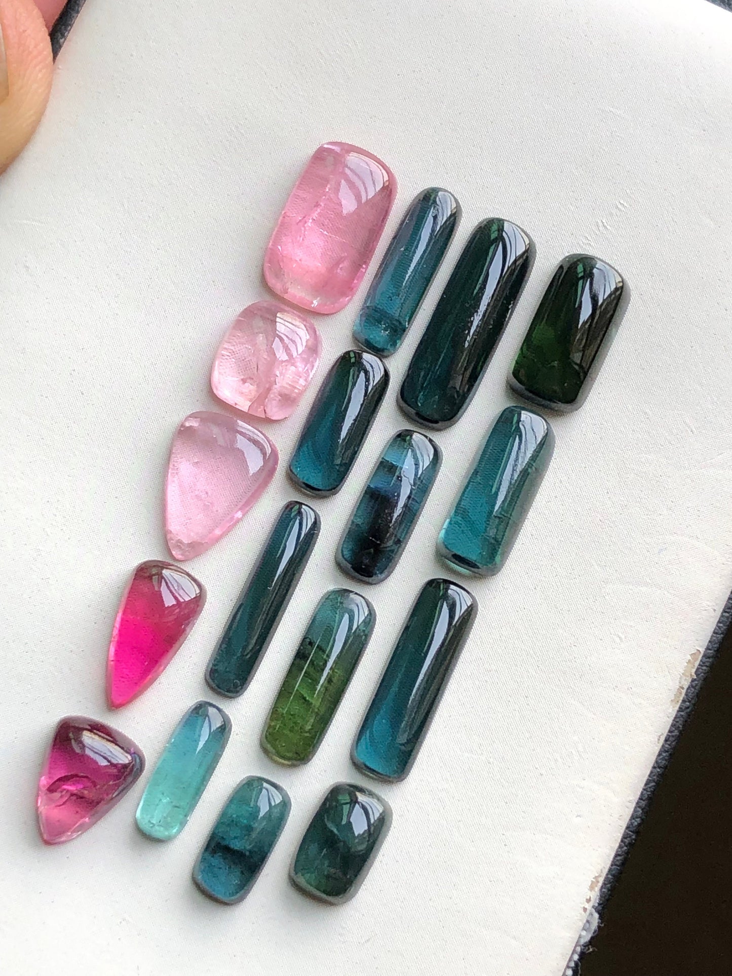 Blue and pink tourmaline cabochons lot 29 carats