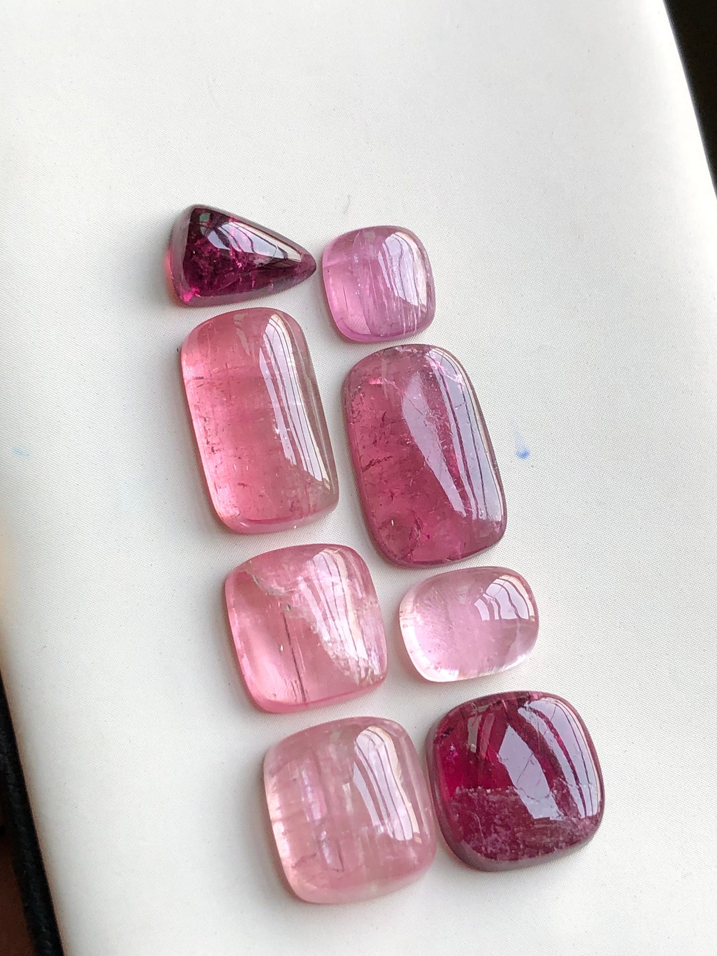 Pink tourmaline cabochons lot 40.50 carats