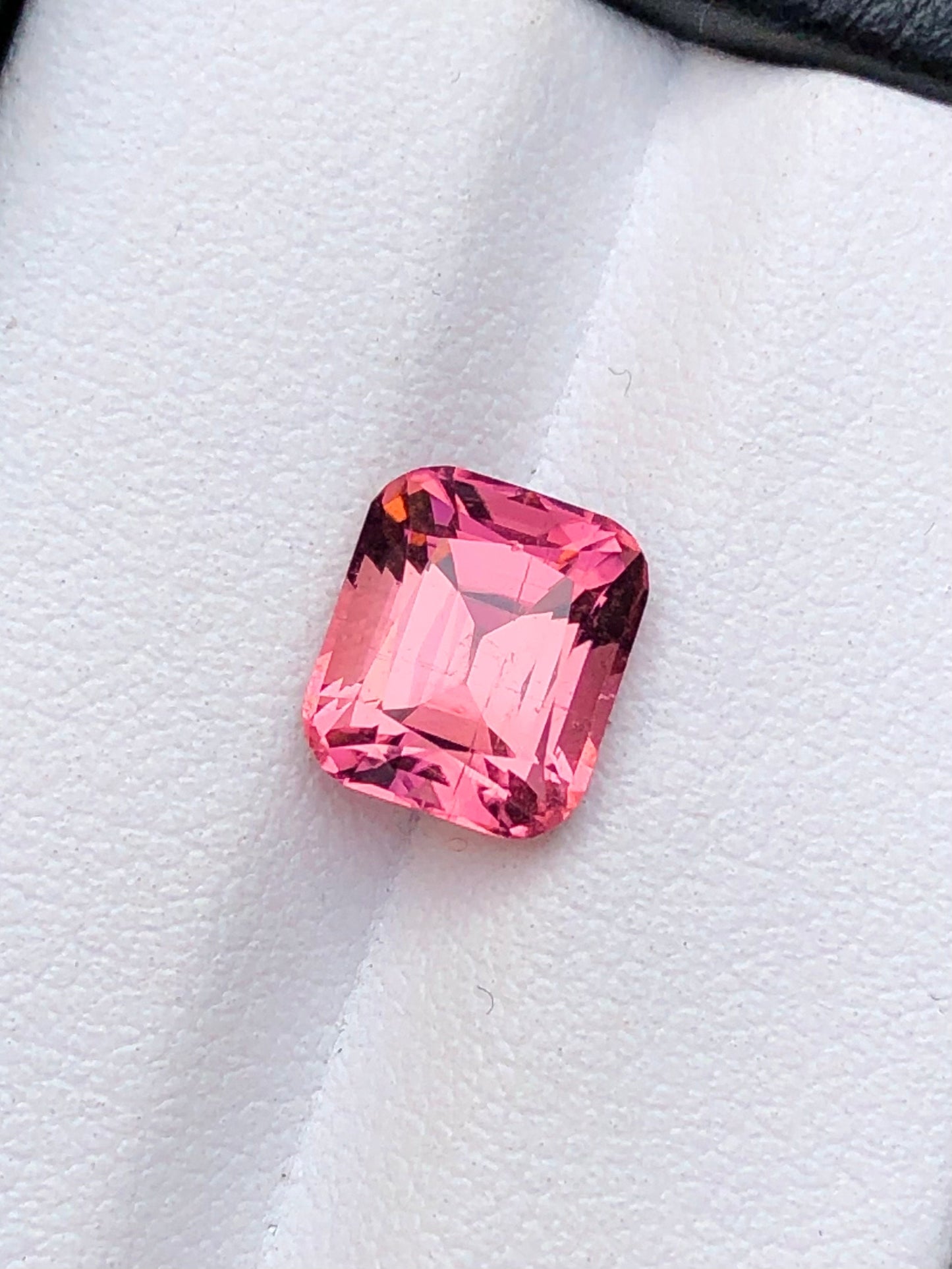 Pink tourmaline 2.85 carat