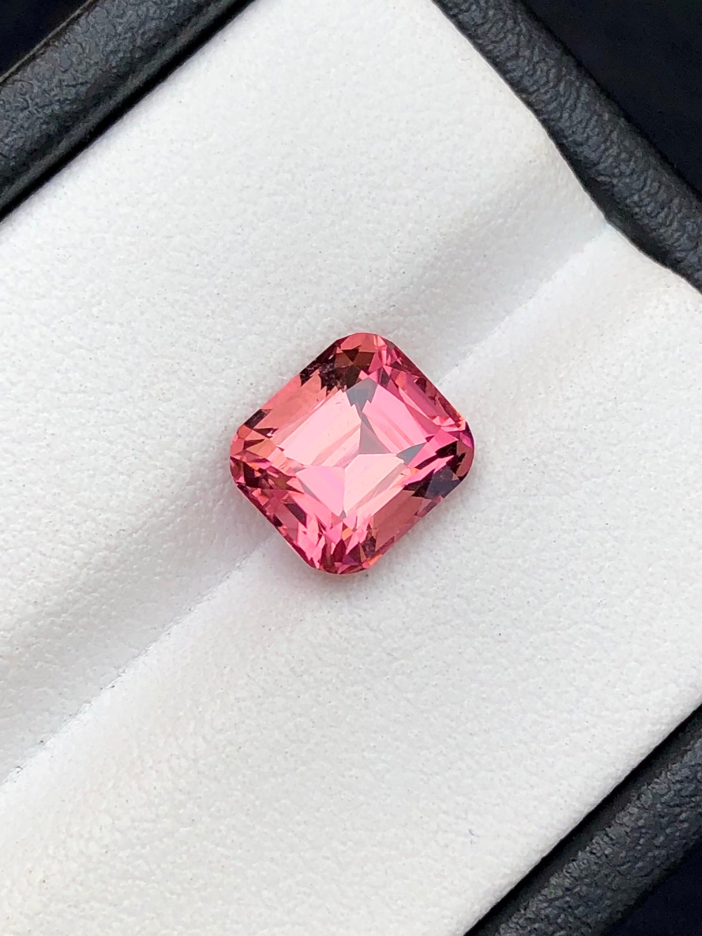 Pink tourmaline 2.80 carat