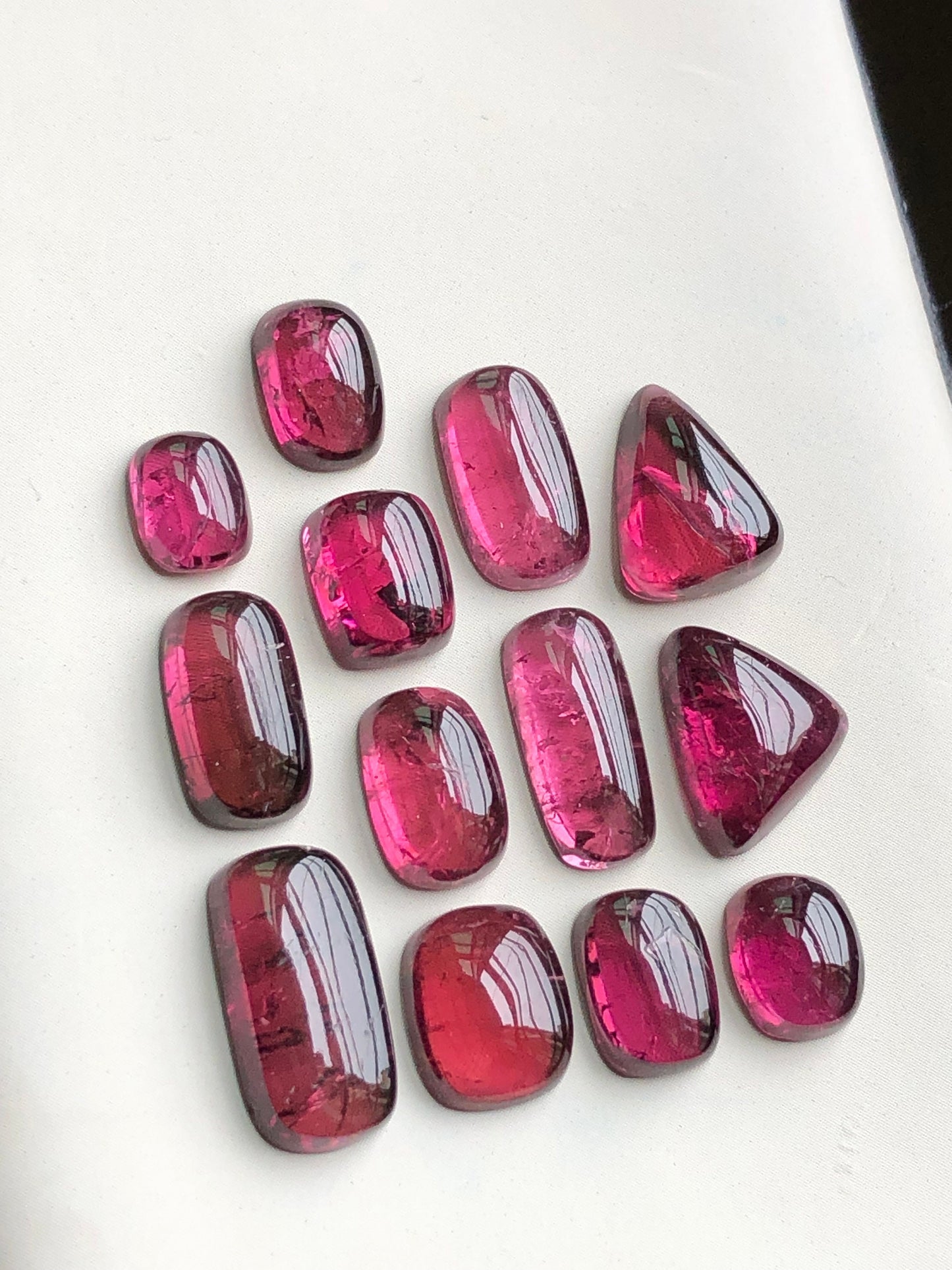 Pink tourmaline cabochons lot 31 carats