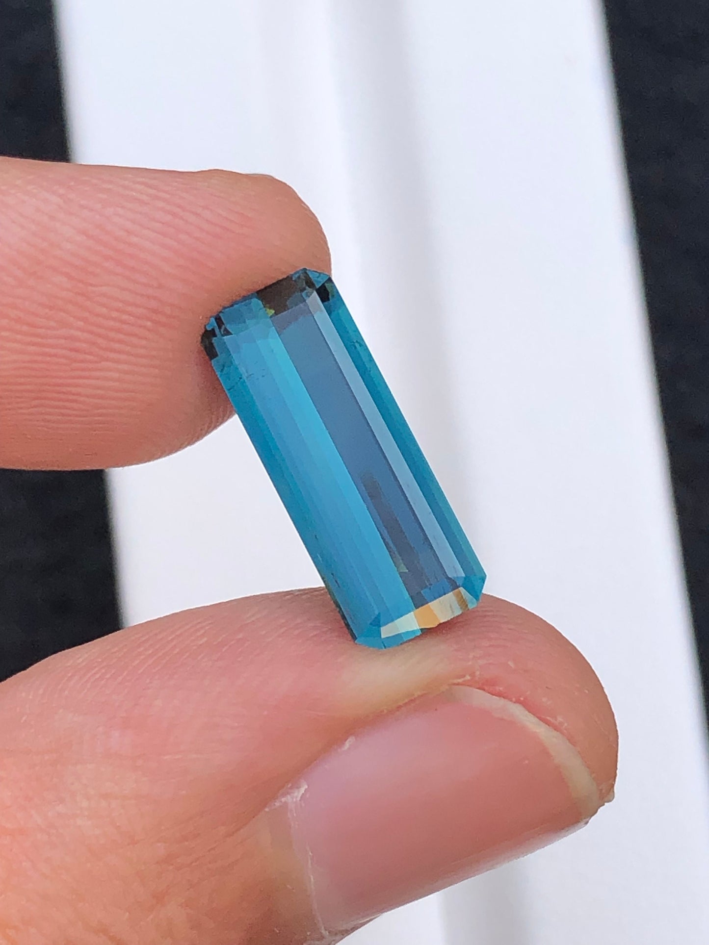 Neon blue tourmaline 3.40 carat