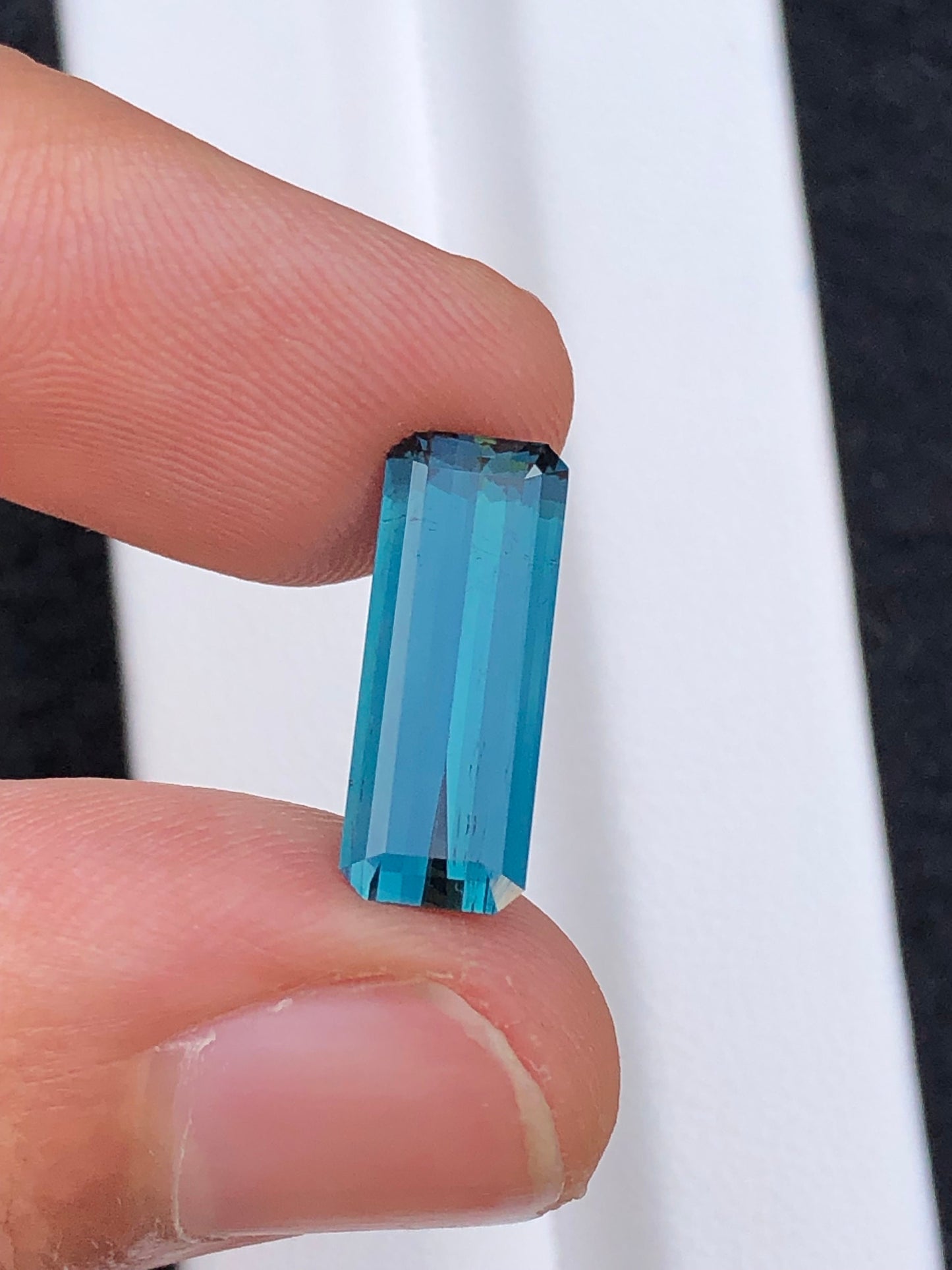 Neon blue tourmaline 3.40 carat