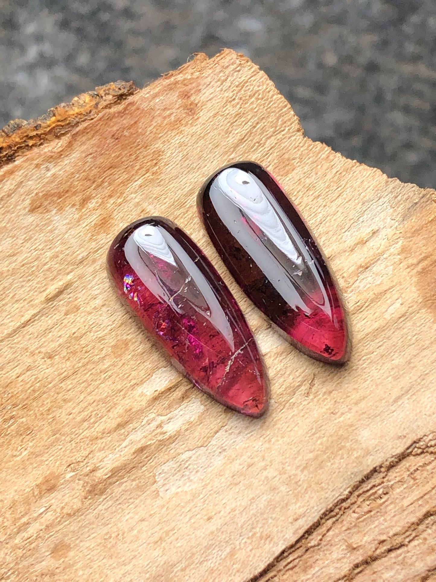 Red tourmaline tourmaline pair 16.60 carats