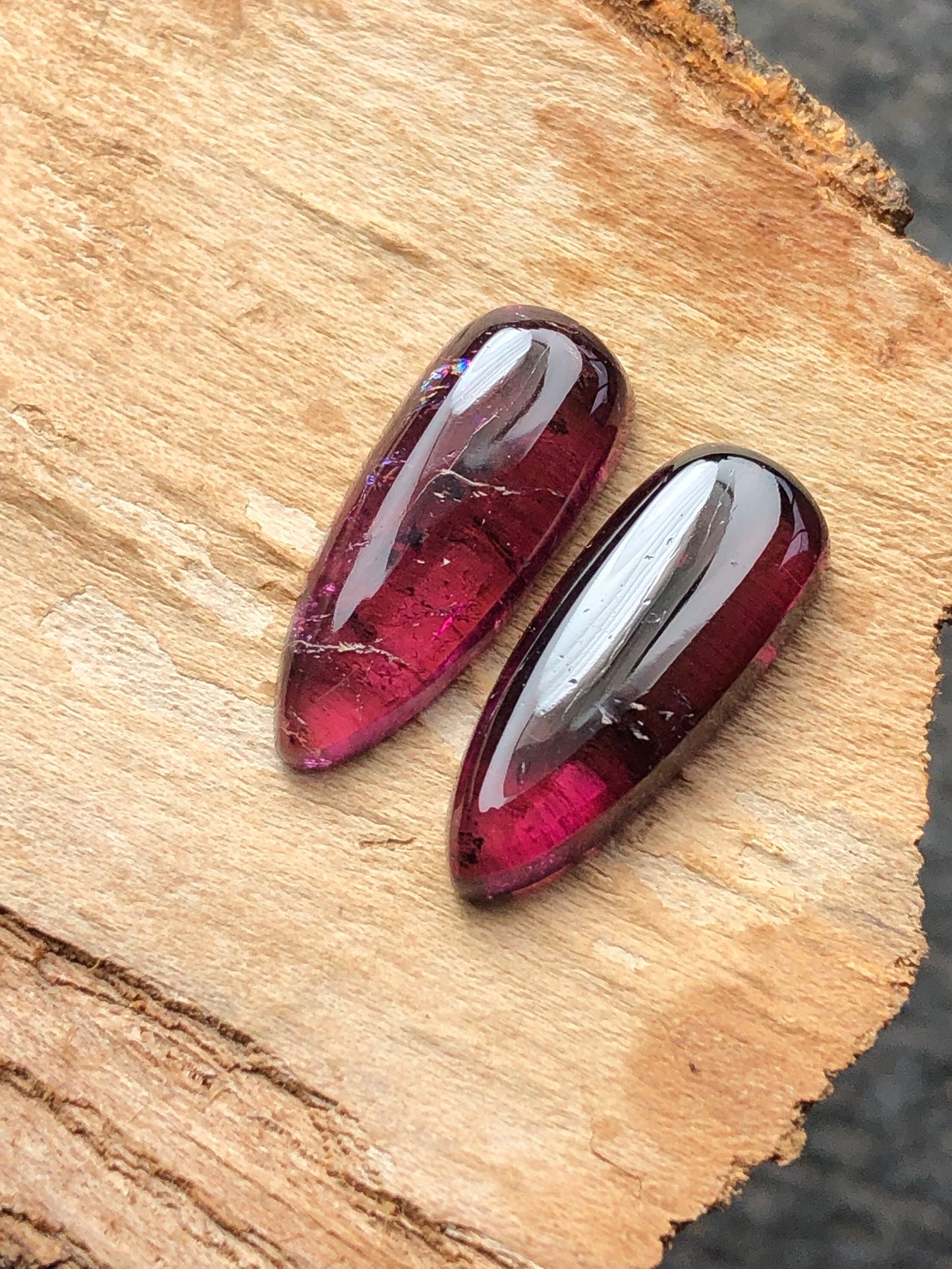 Red tourmaline tourmaline pair 16.60 carats