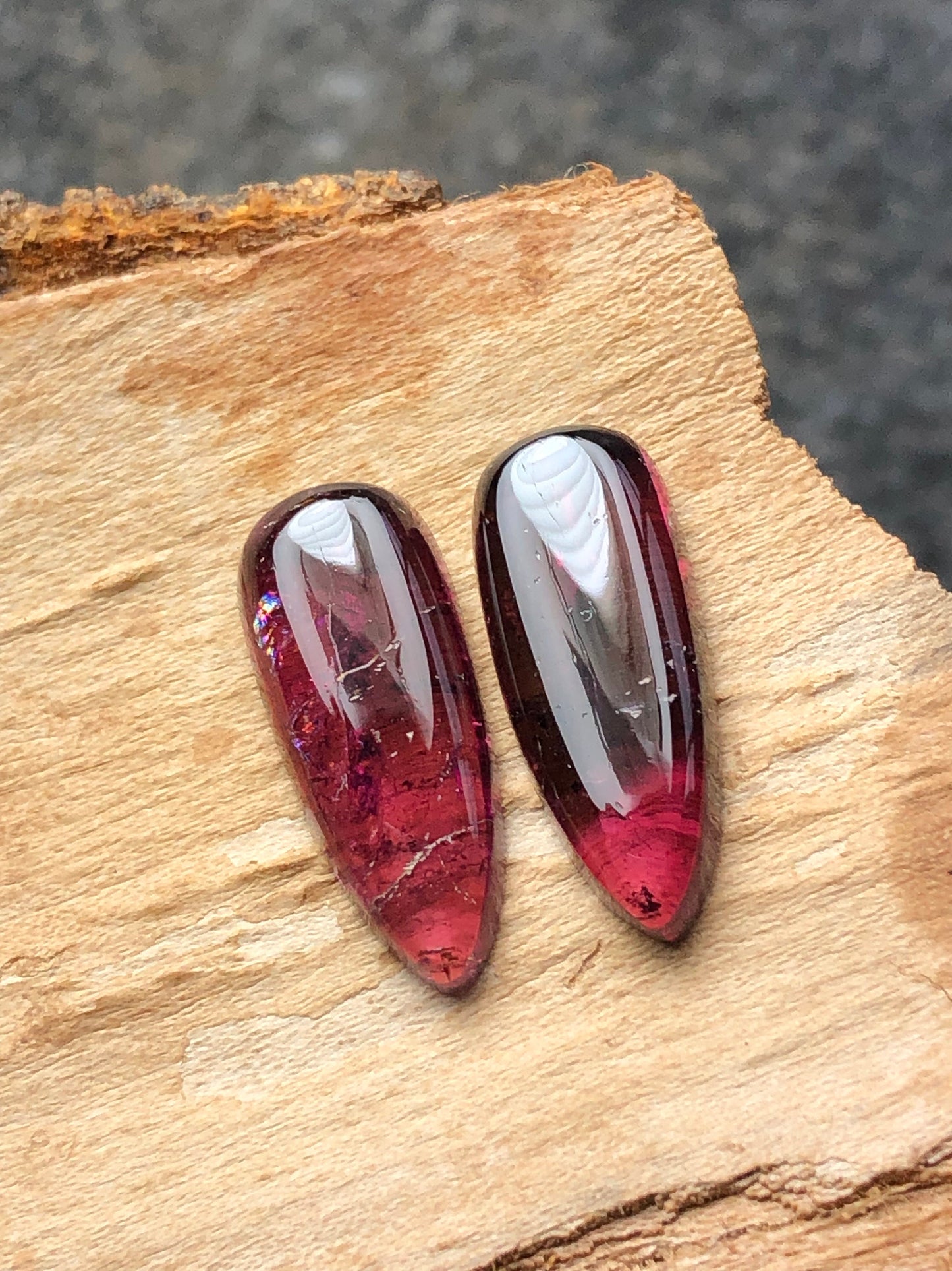 Red tourmaline tourmaline pair 16.60 carats