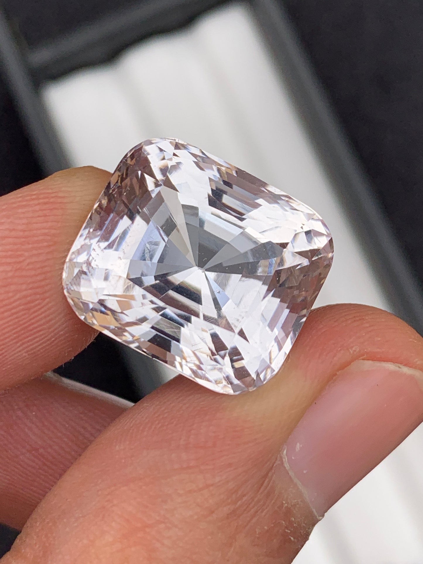 Natural morganite 24.50 carat