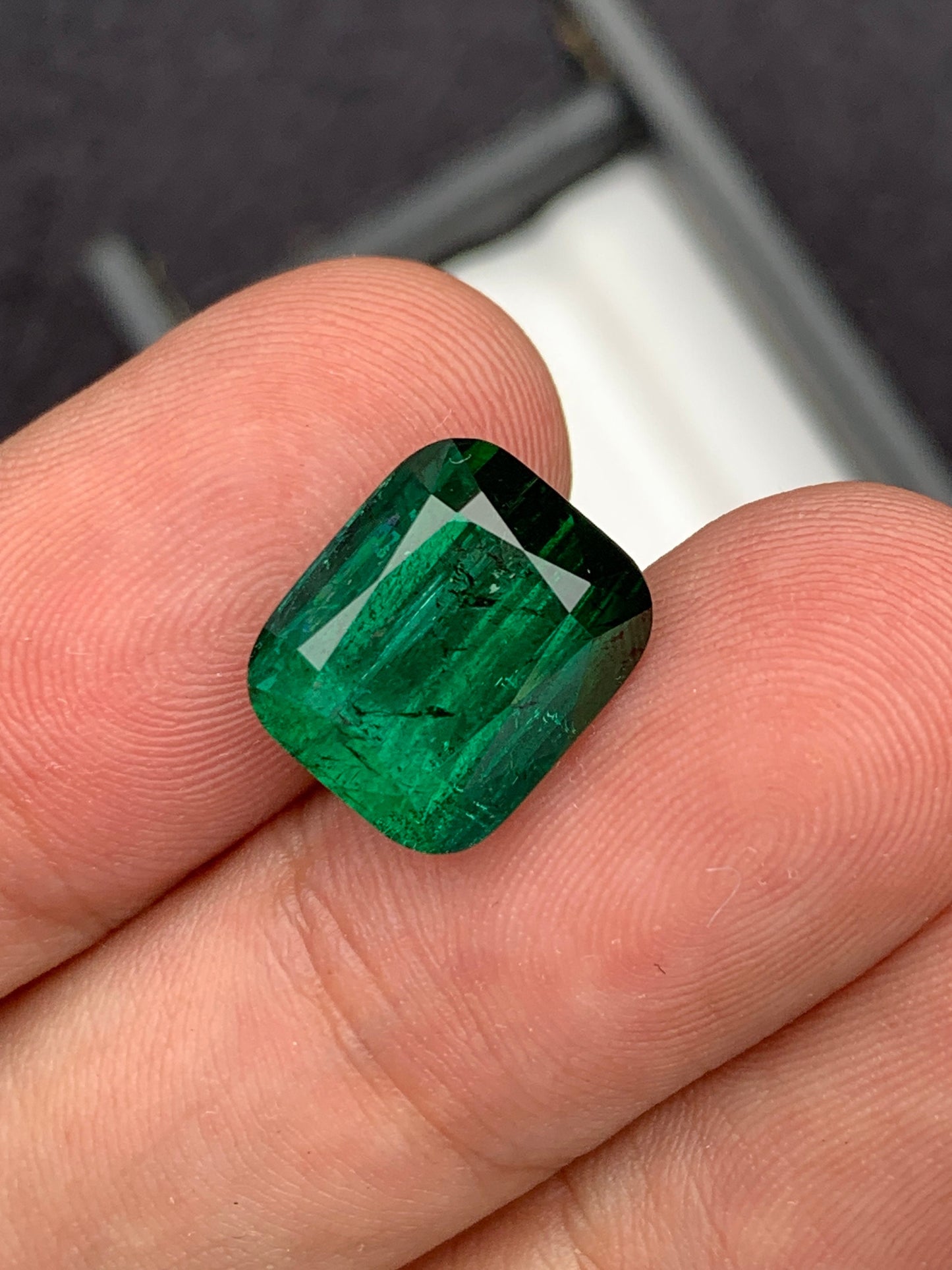 Green tourmaline 9 carat