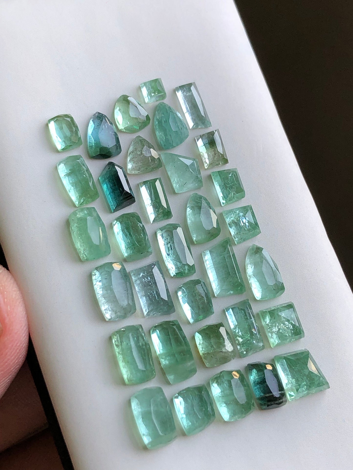 Green tourmaline rose cut lot 32.70 carats