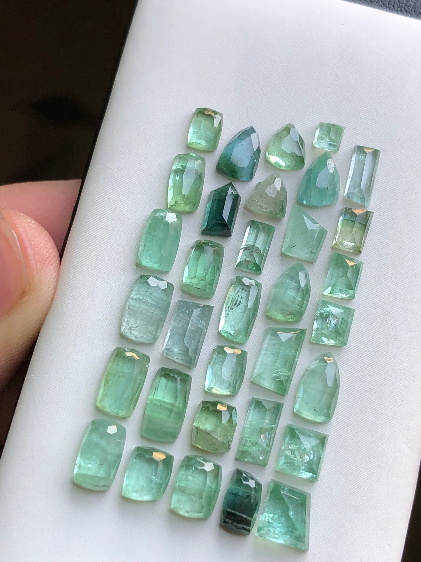 Green tourmaline rose cut lot 32.70 carats