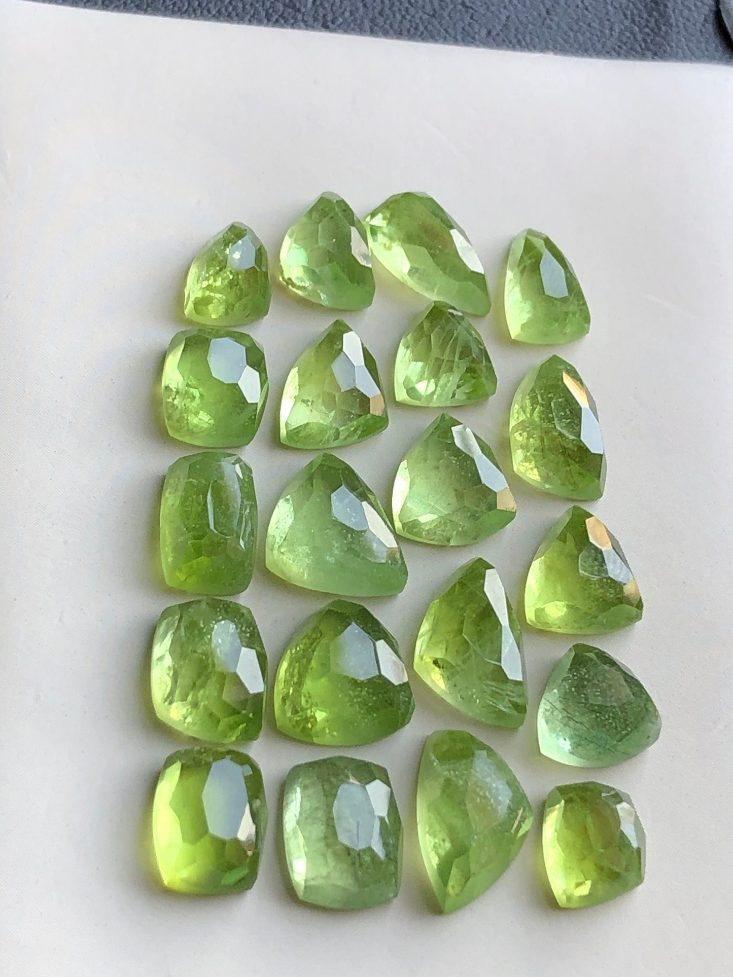 Peridot rose cut lot 54 carats