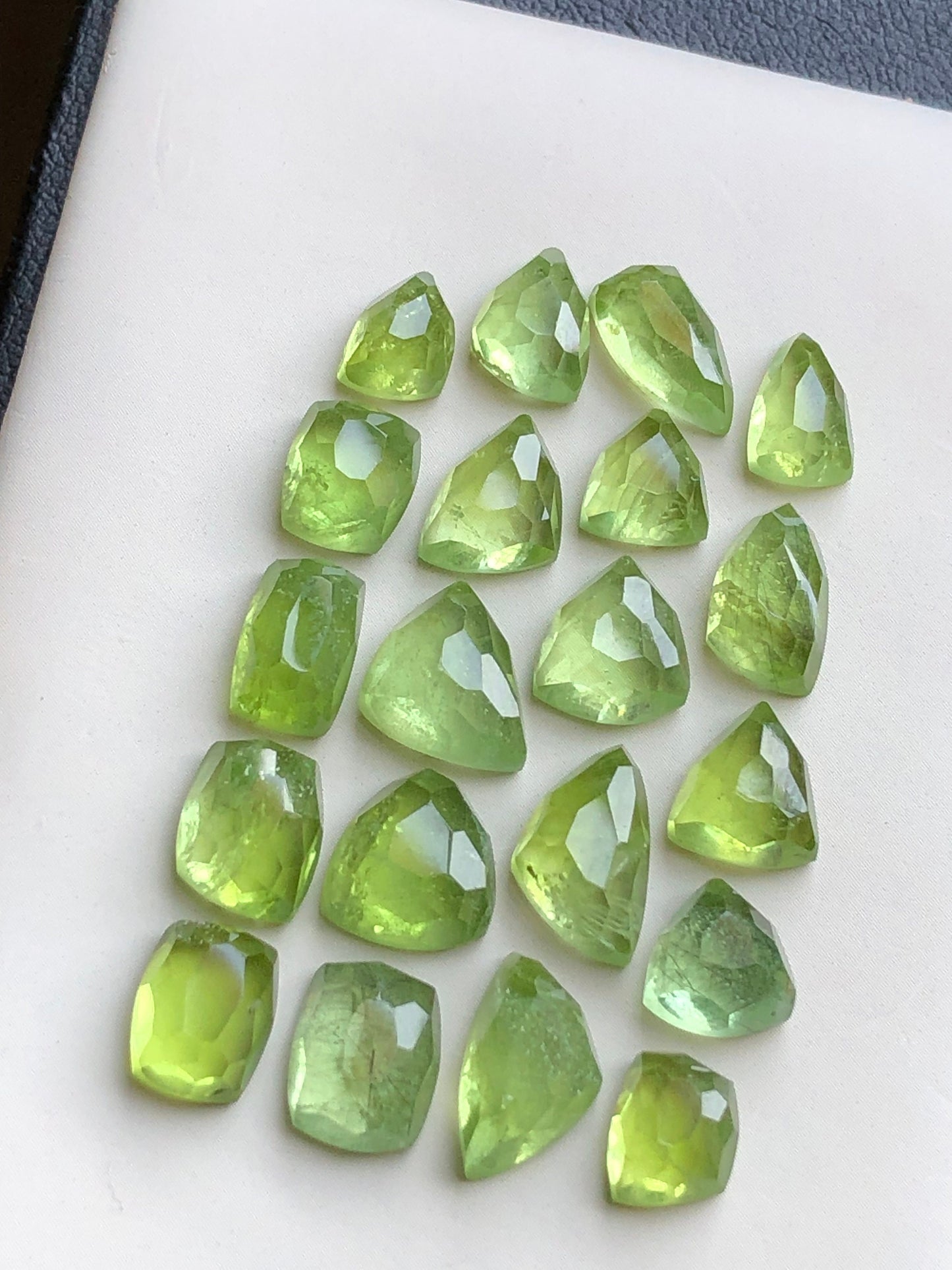 Peridot rose cut lot 54 carats