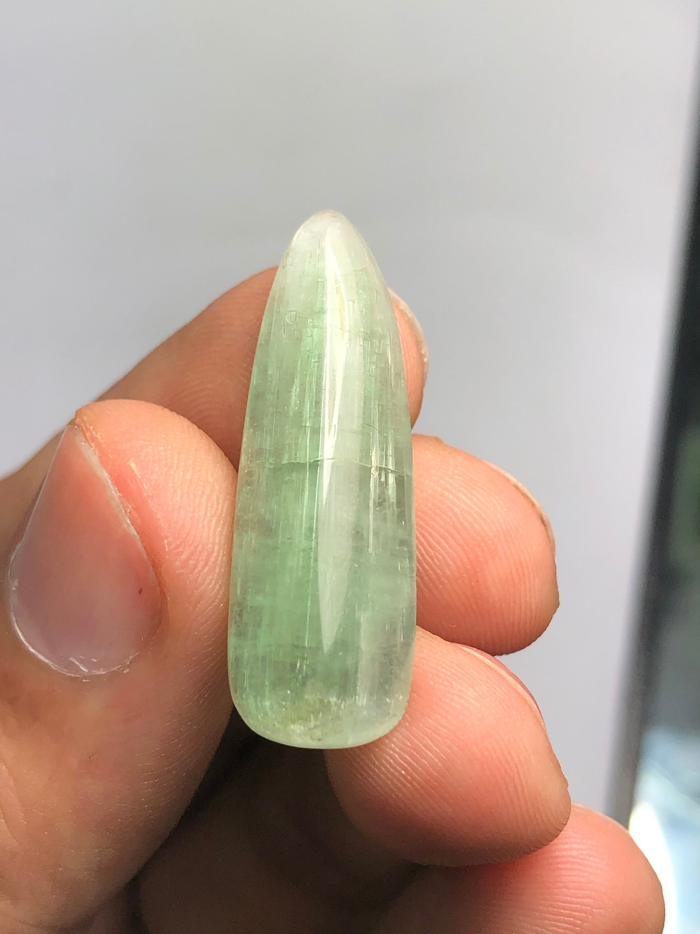 Mint green tourmaline cabochon 16.50 carat