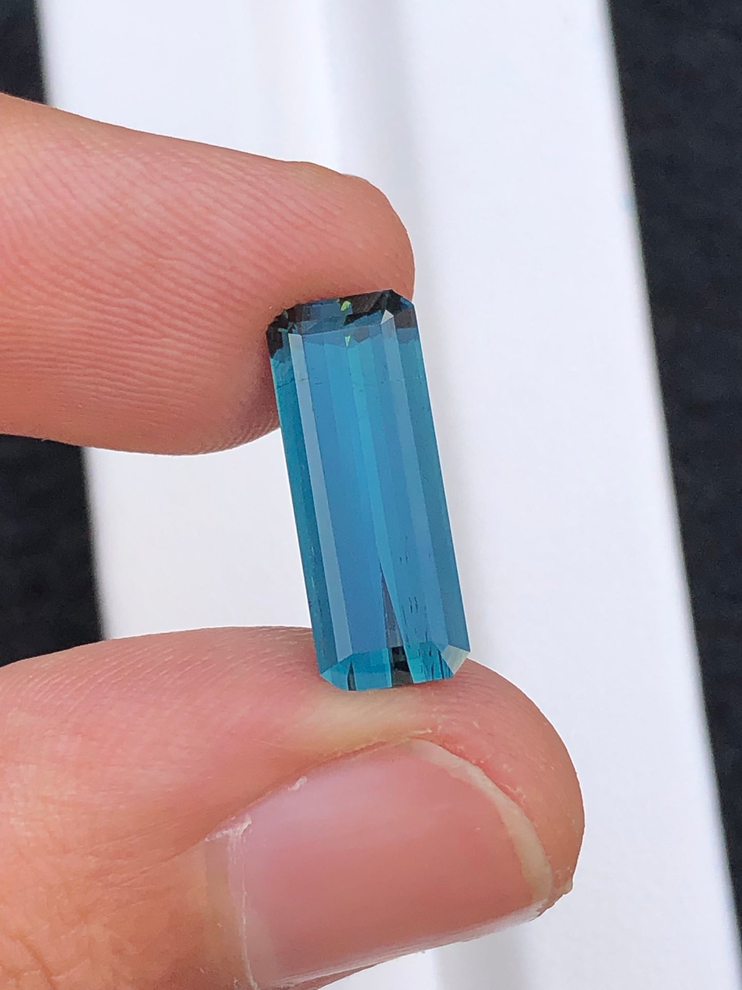 Neon blue tourmaline 3.40 carat