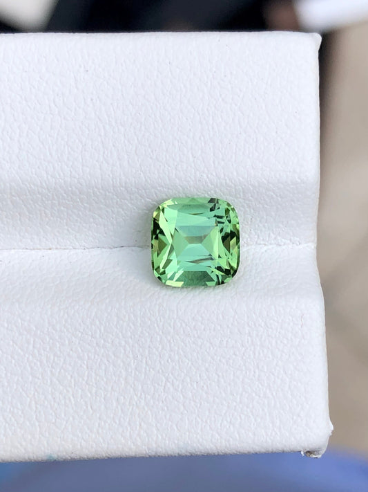 Mint green tourmaline 1.90 carat natural