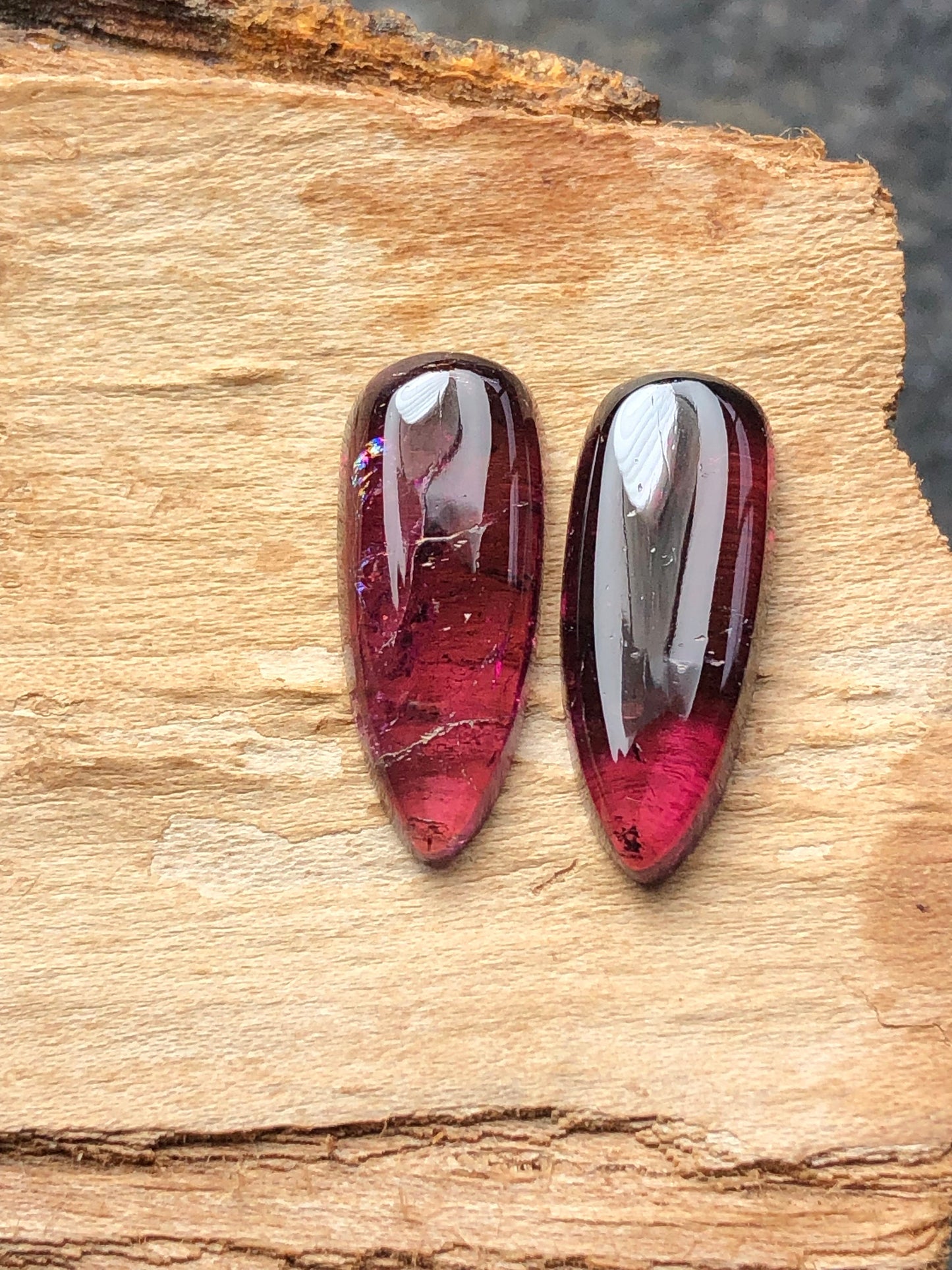 Red tourmaline tourmaline pair 16.60 carats