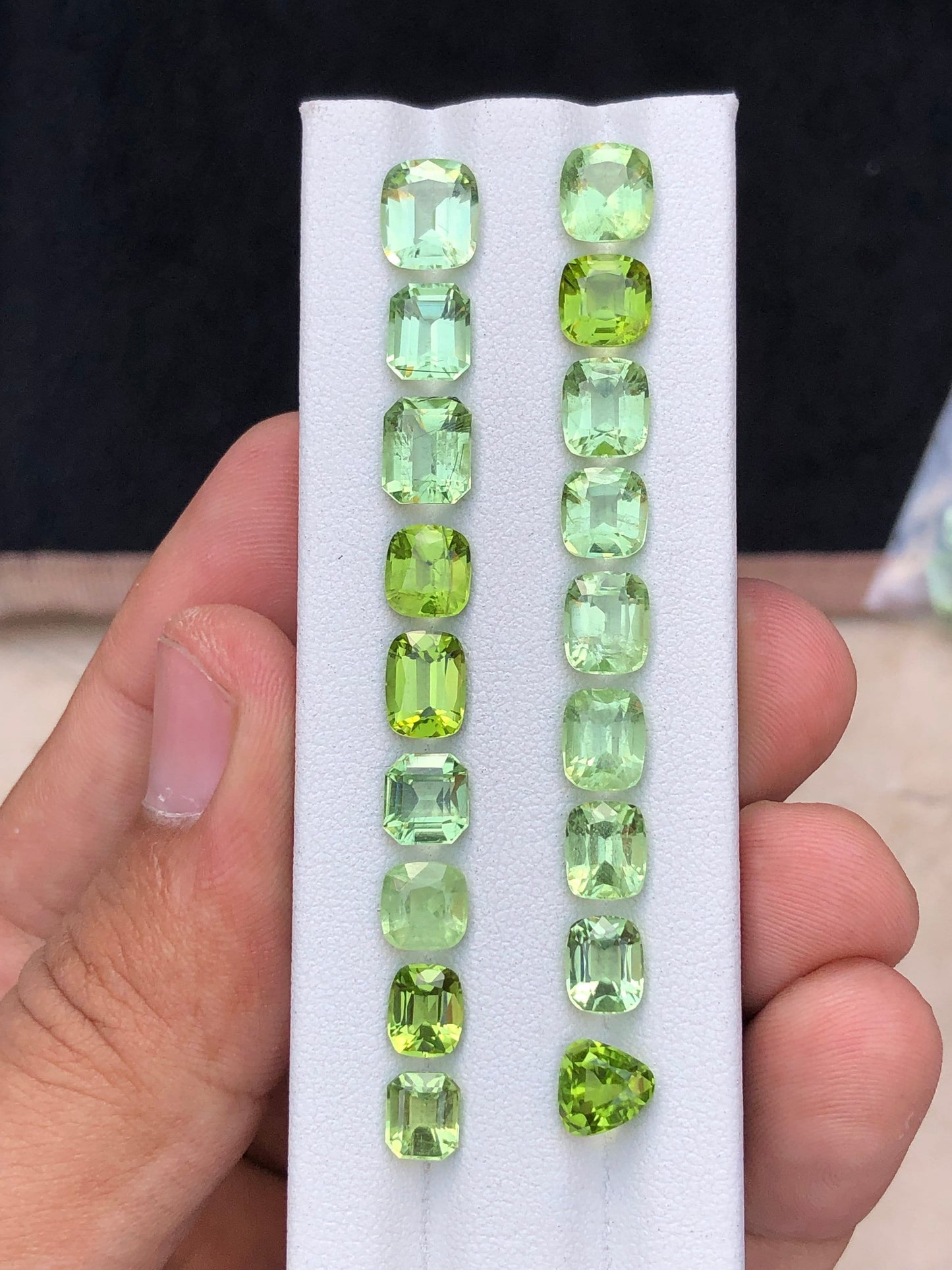 Natural faceted peridot 28.20 carats