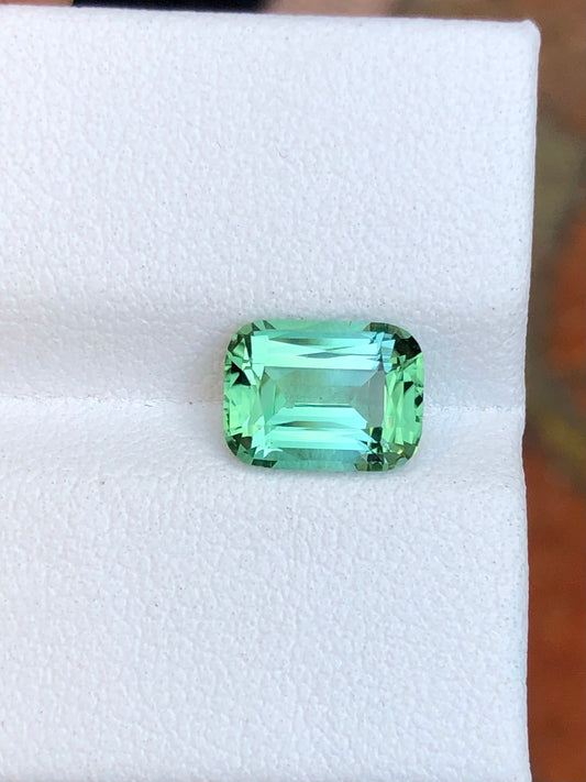 Bluish green tourmaline 1.80 carat natural