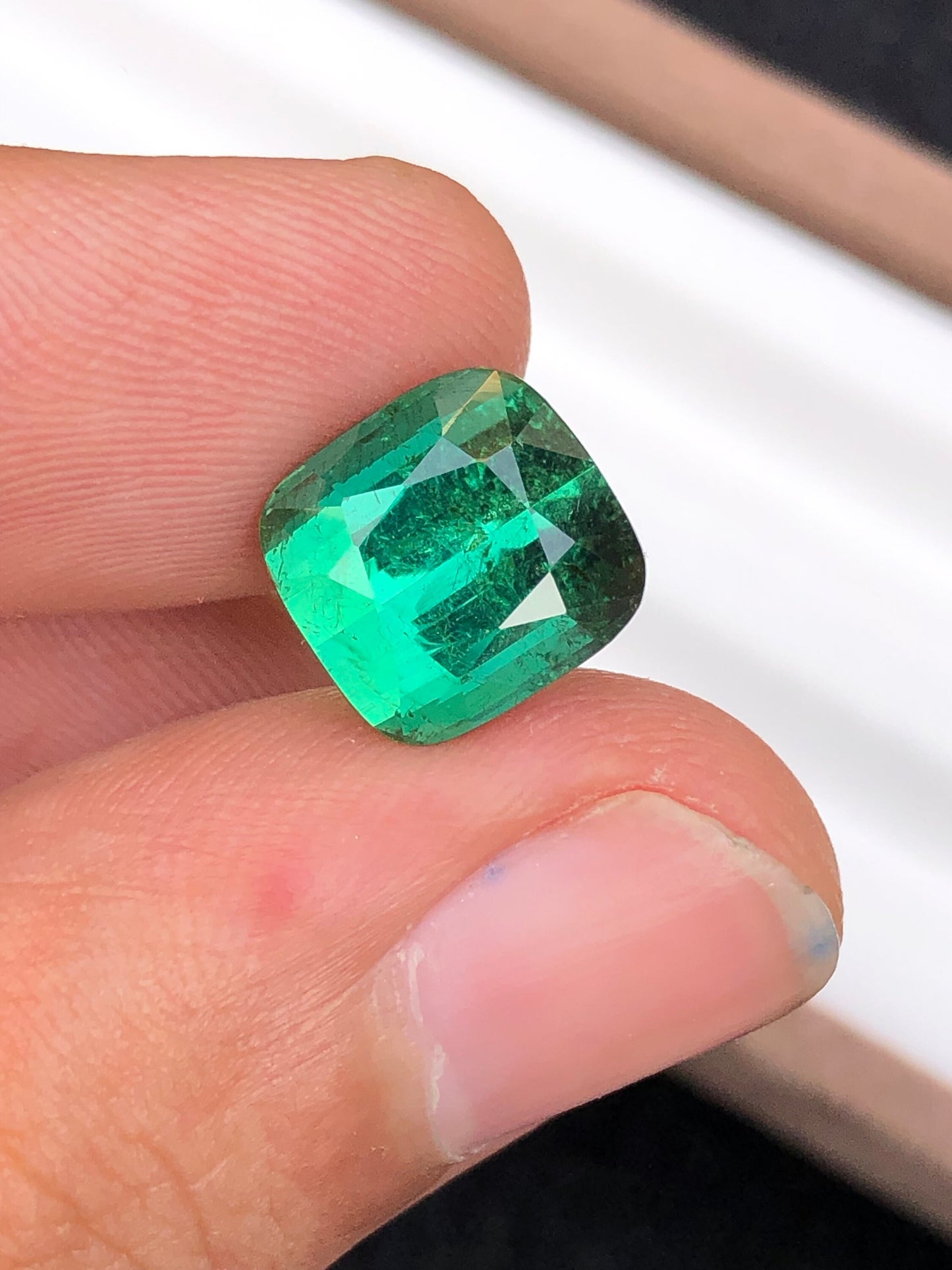 Green tourmaline 7.10 carat origin Afghanistan