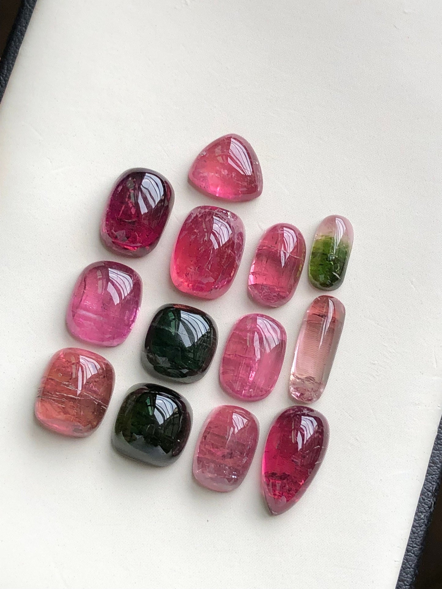 Natural pink tourmaline cabochons lot 40.50 carats