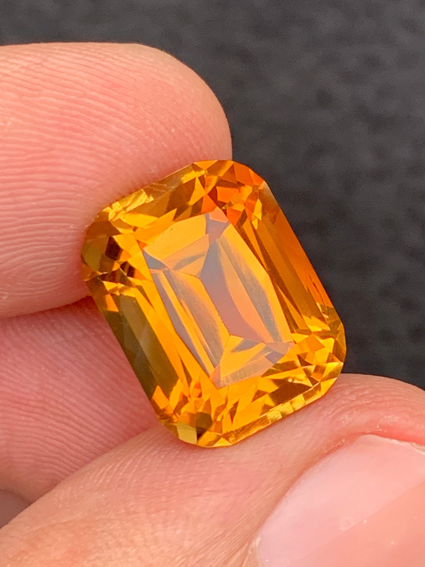 Madrine citrine 12 carat