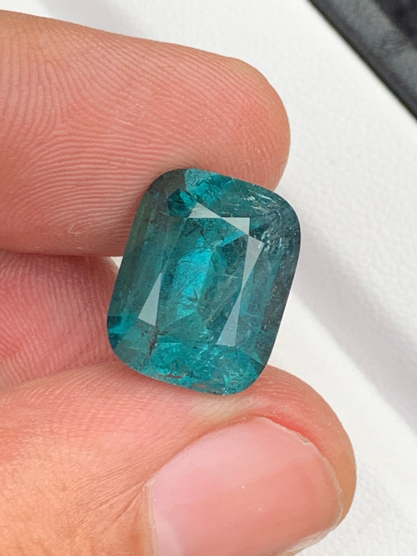 Indicolite tourmaline 10 carat