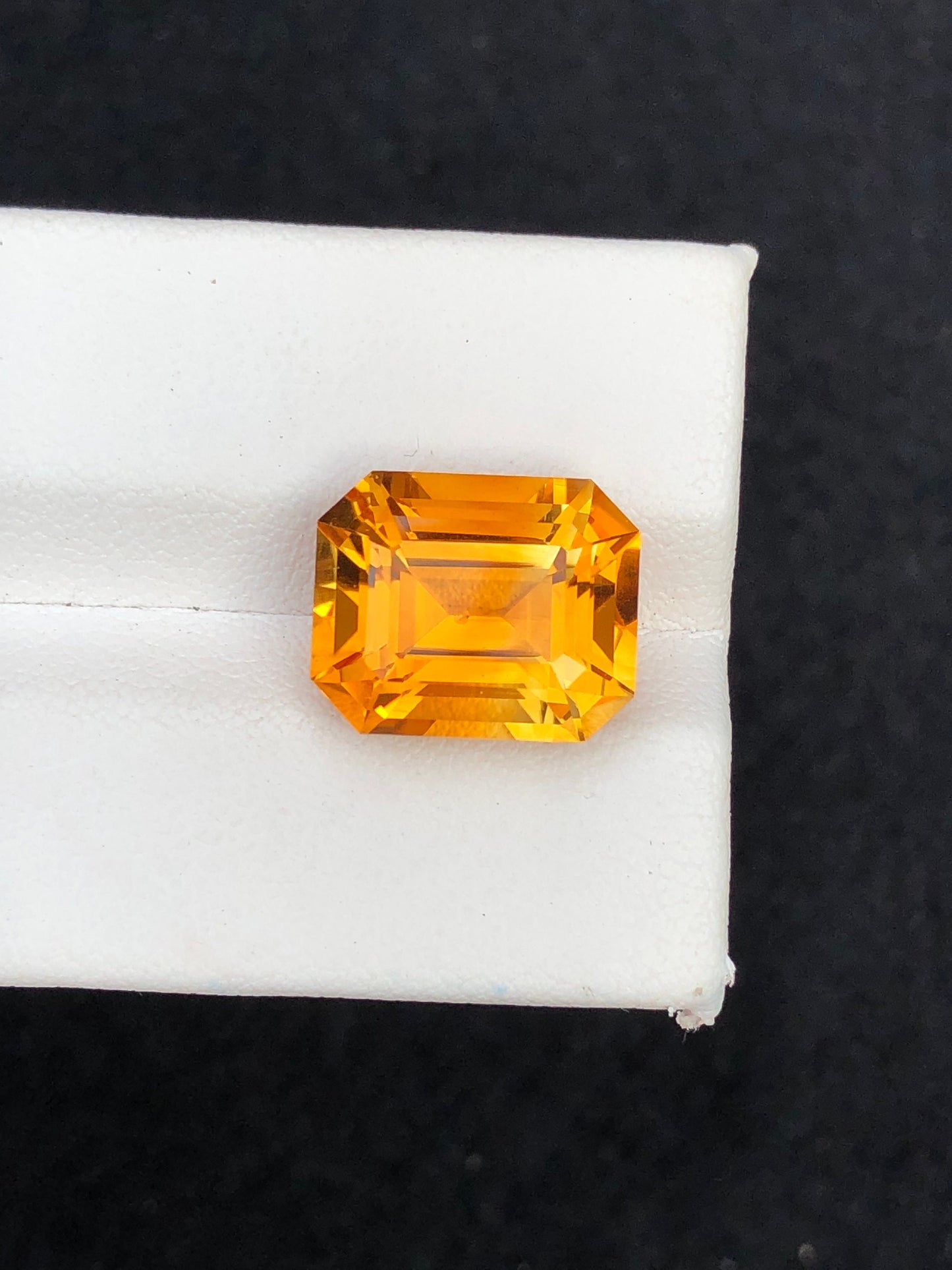 Madrine citrine 11 carat