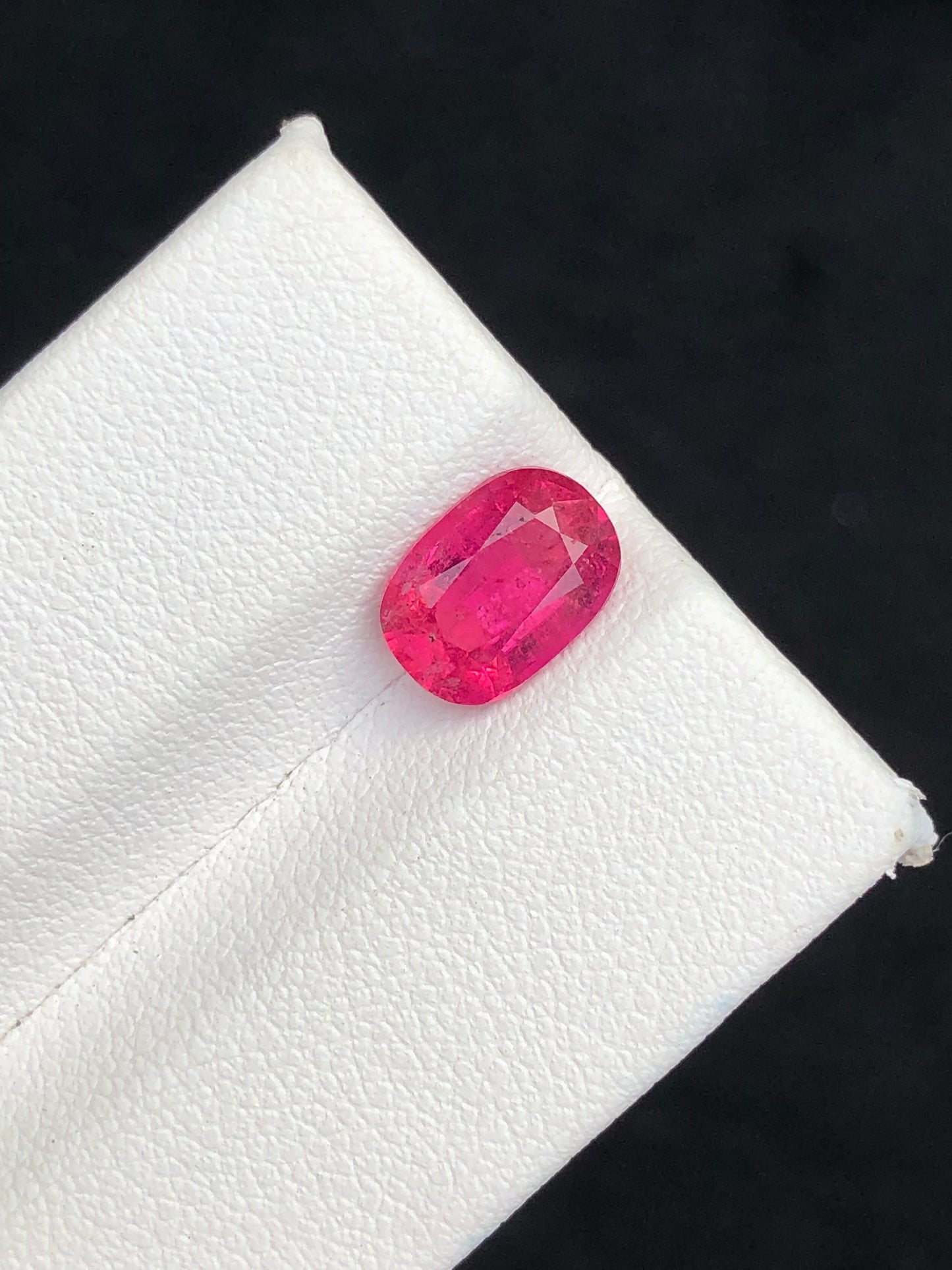 Rubilight tourmaline 1.70 carat