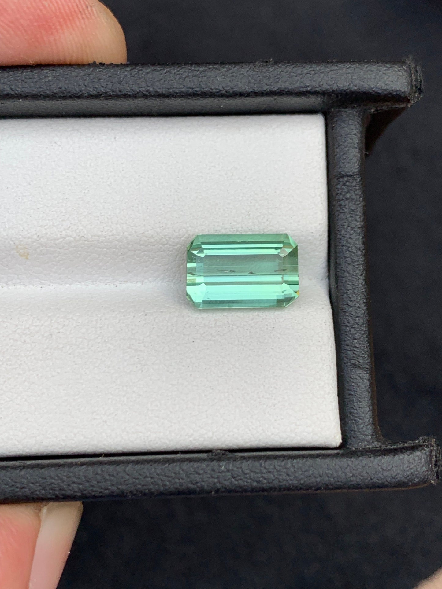 Green tourmaline 3.60 carat origin Afghanistan