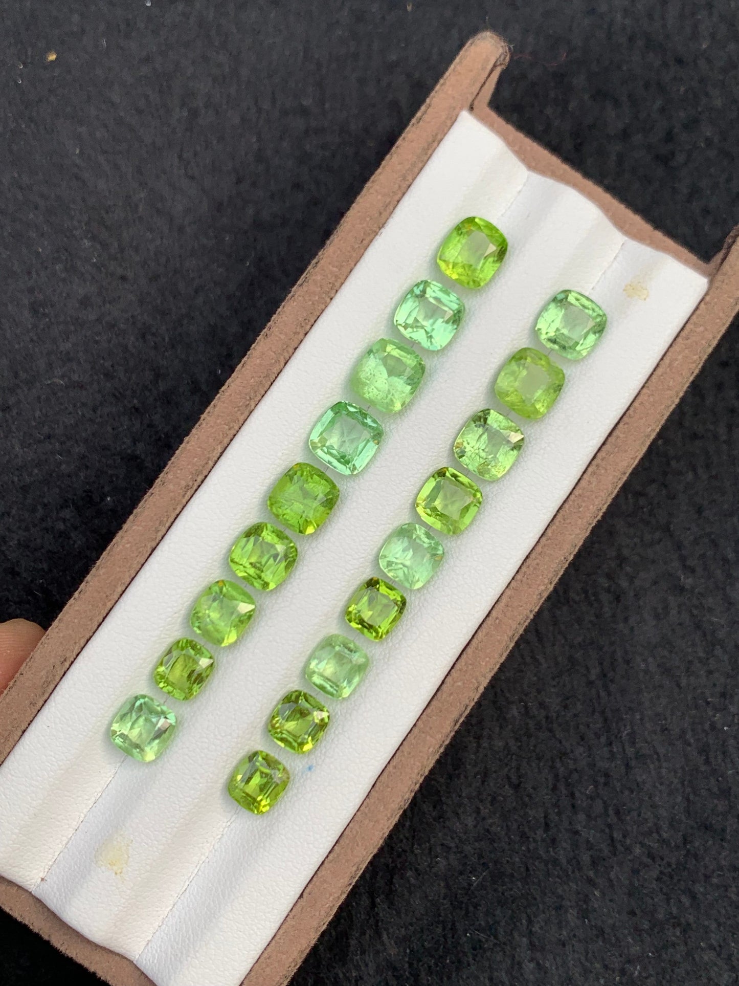 Natural peridot lot 29 carats