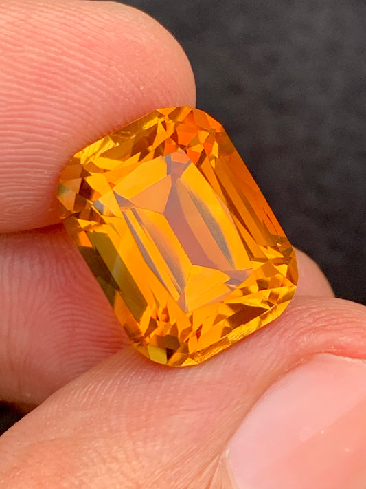 Madrine citrine 12 carat