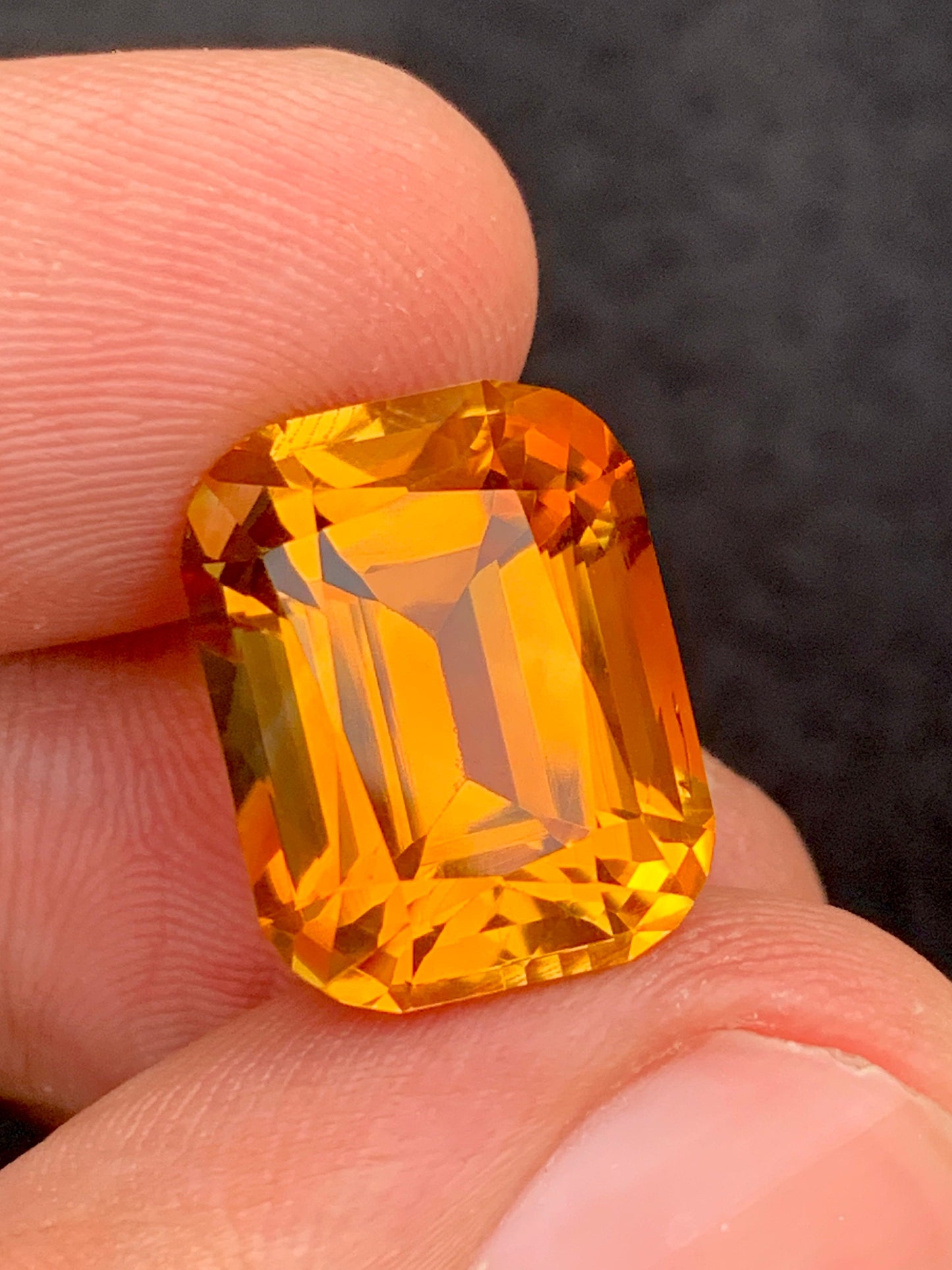 Madrine citrine 12 carat