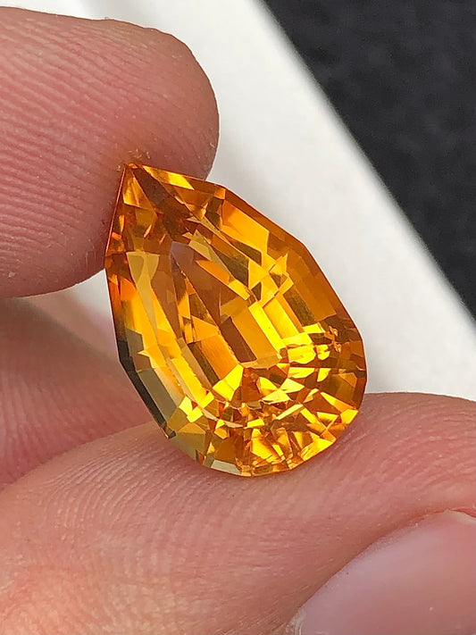 Madrine citrine 8.30 carat