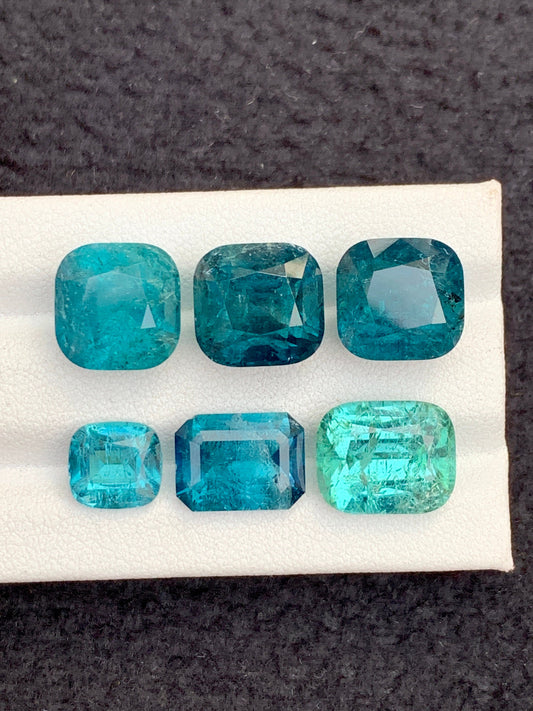 31 carats blue tourmaline lot origin Afghanistan