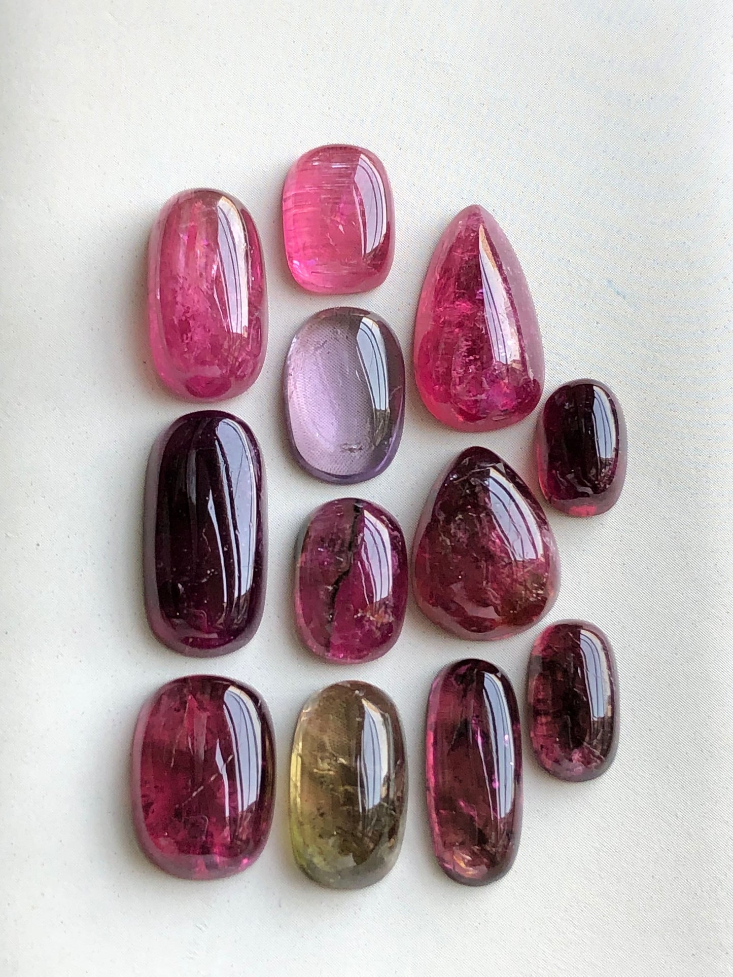 Rubilight tourmaline cabochons lot origin Afghanistan kunar mines