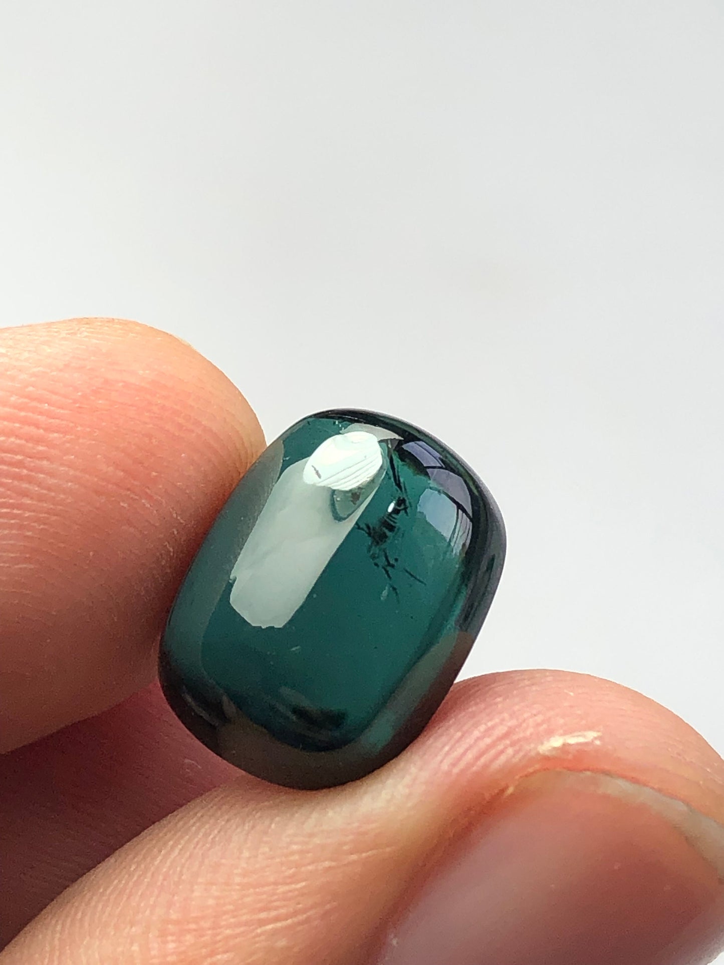 Dark blue tourmaline cabochon 8 carat