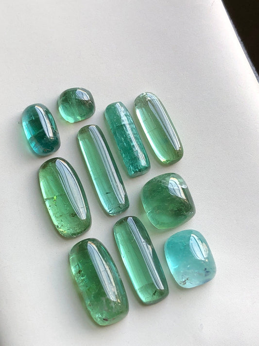 Green tourmaline cabochons lot 30.70 carats